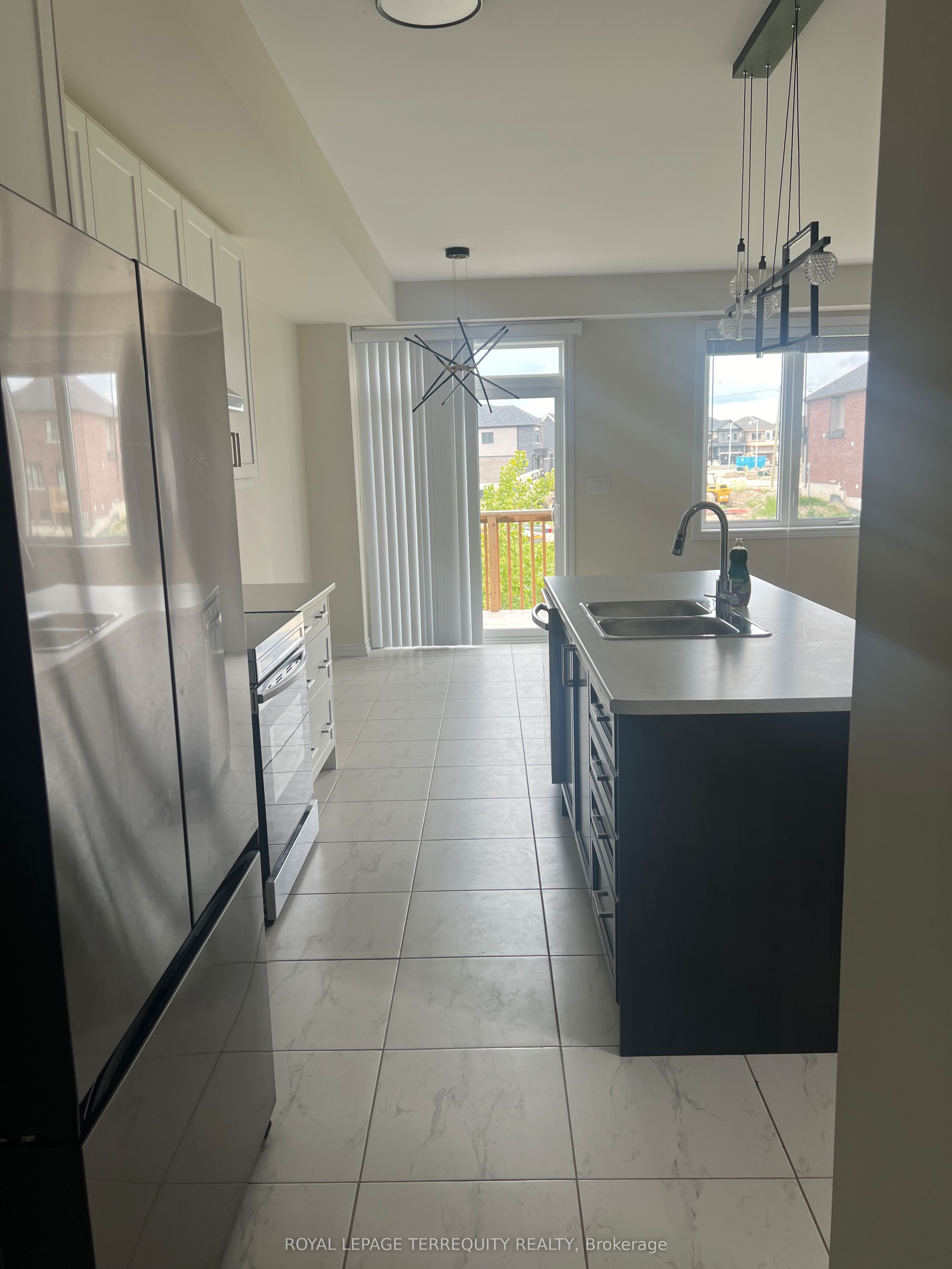 169 Vanilla Trail, Thorold, ON L2V 0L2 photo 4