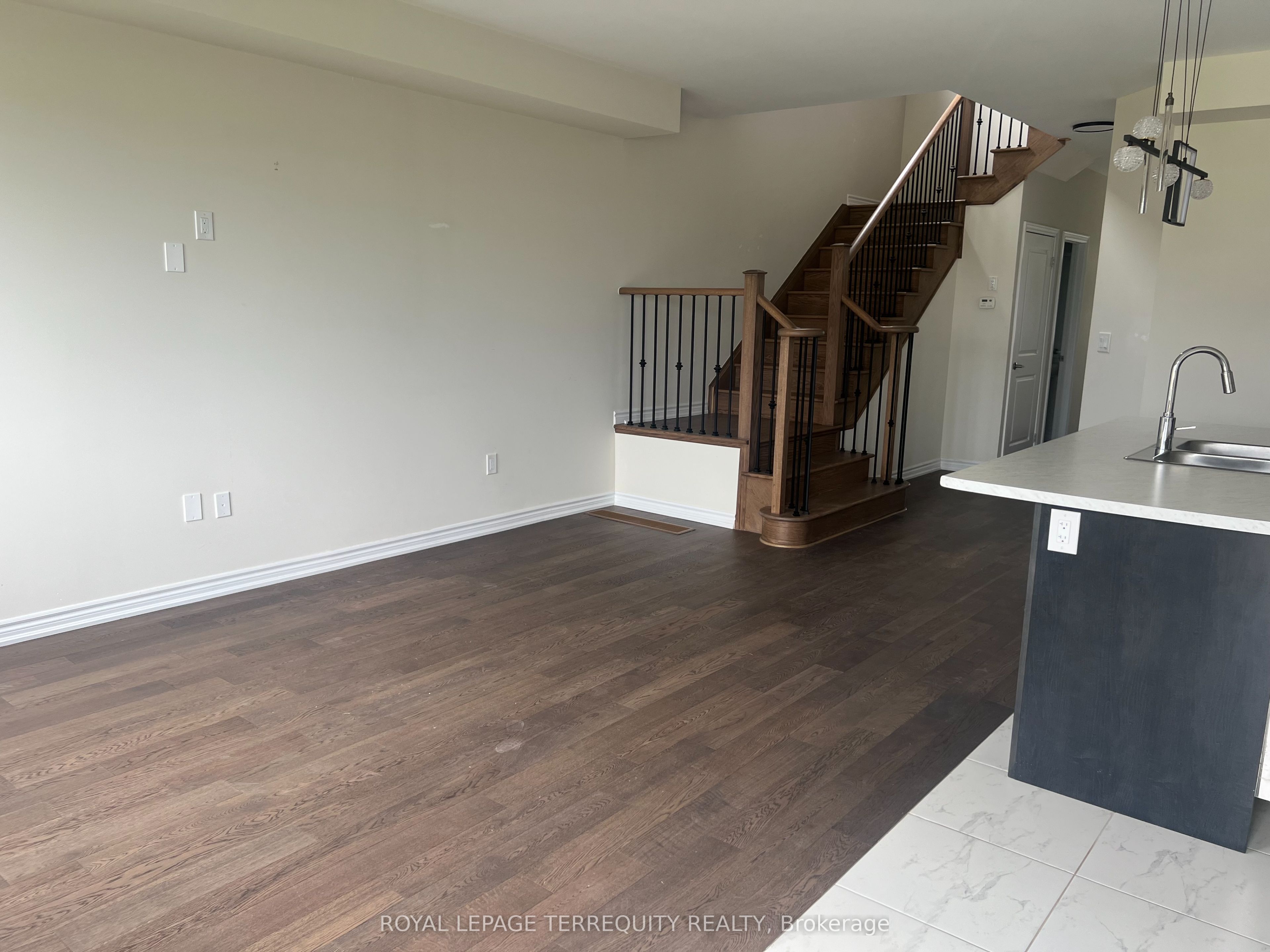 169 Vanilla Trail, Thorold, ON L2V 0L2 photo 5
