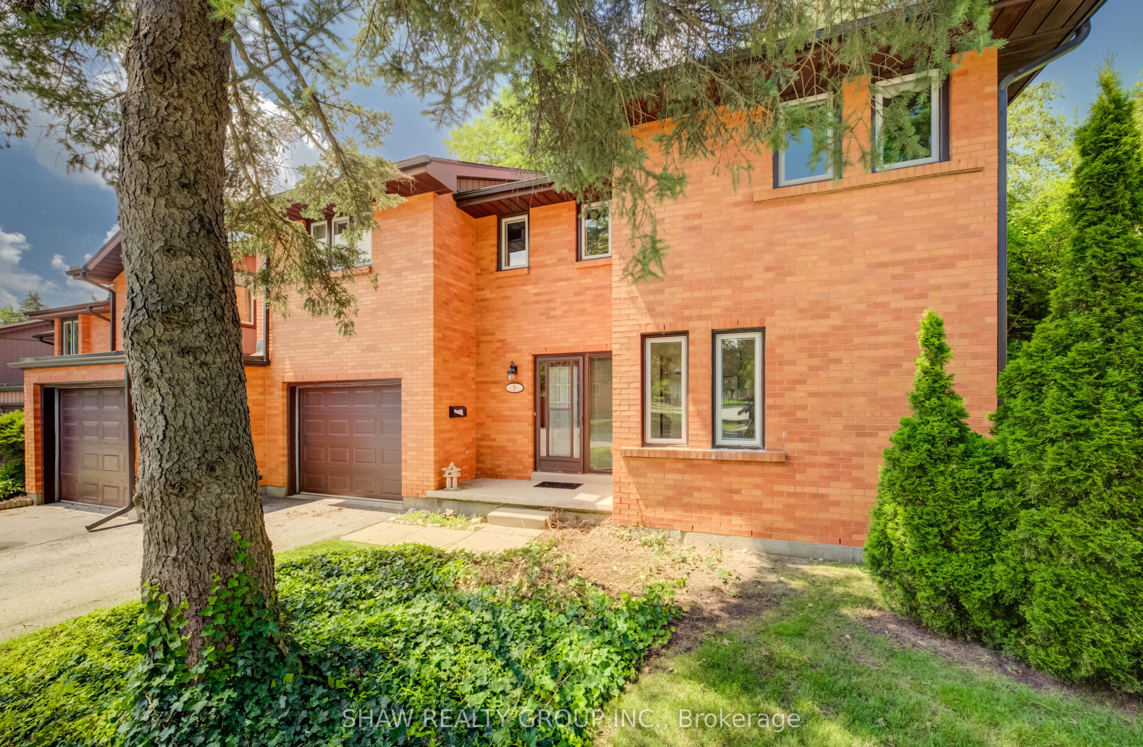 206 Candlewood Crescent 9, Waterloo, ON N2L 5Y9 photo 4