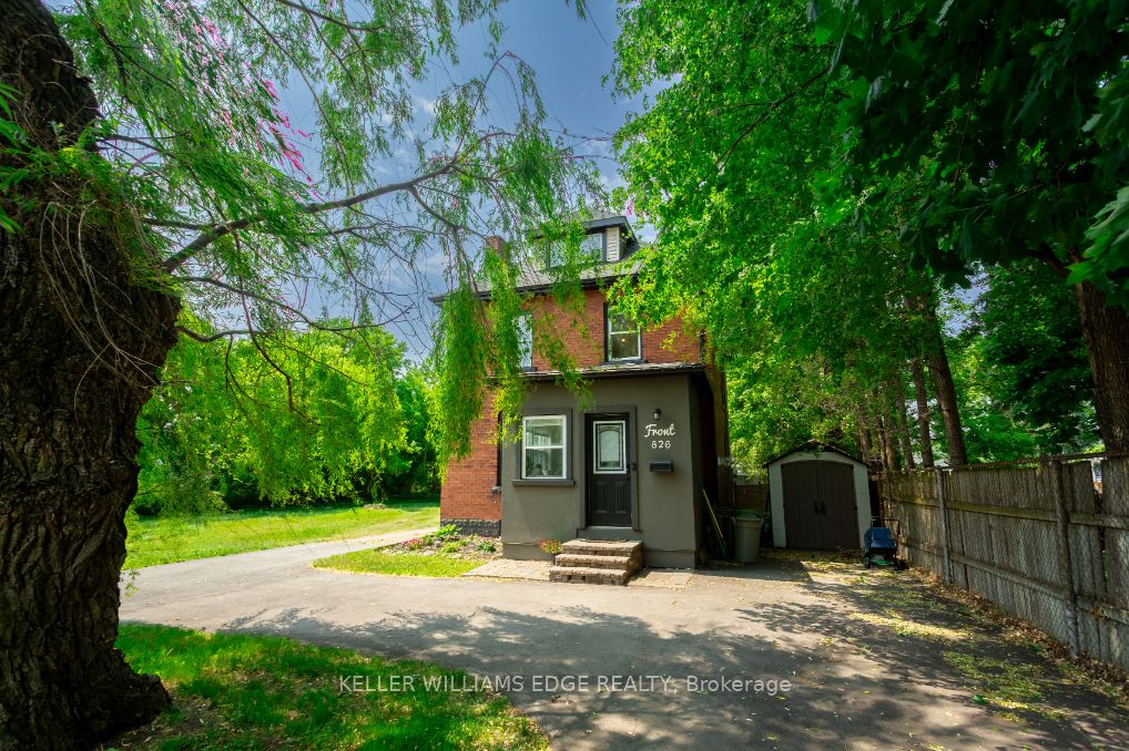 826 Beach Boulevard, Hamilton, ON L8H 6Z4 photo 3