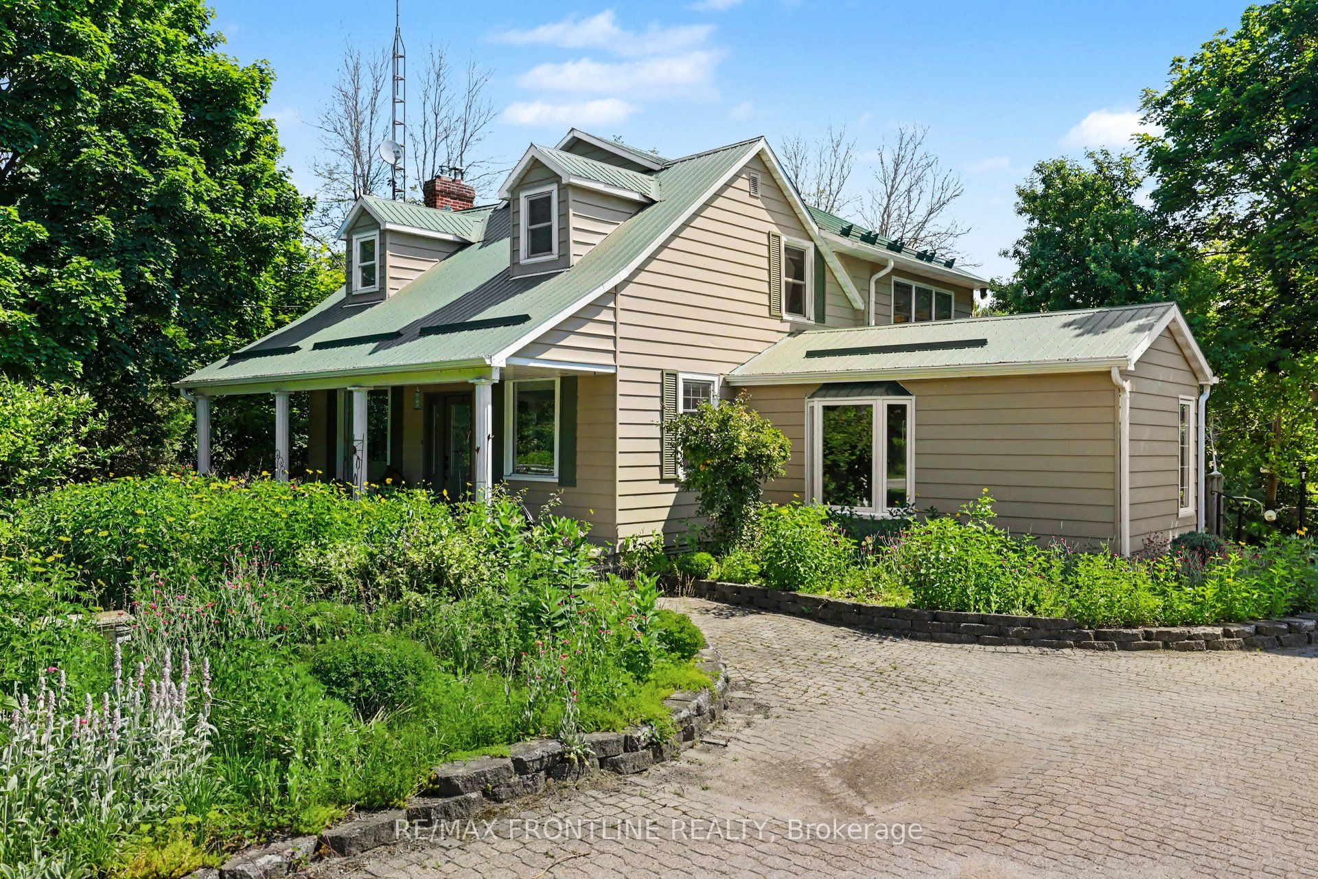 506 Glen Tay Road, Tay Valley, ON K7H 3C6