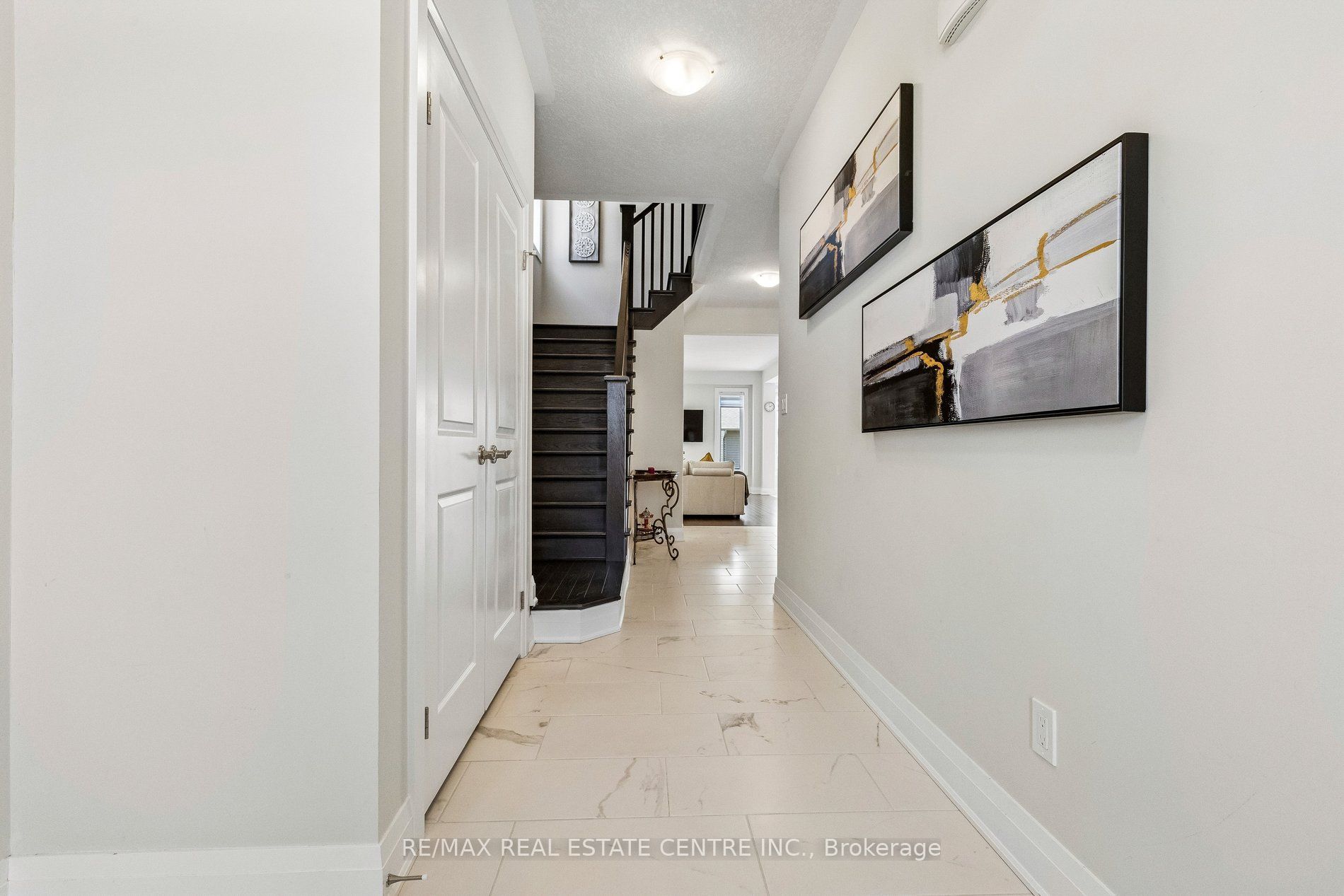 294 Chokecherry Crescent, Waterloo, ON N2V 0H1 photo 5