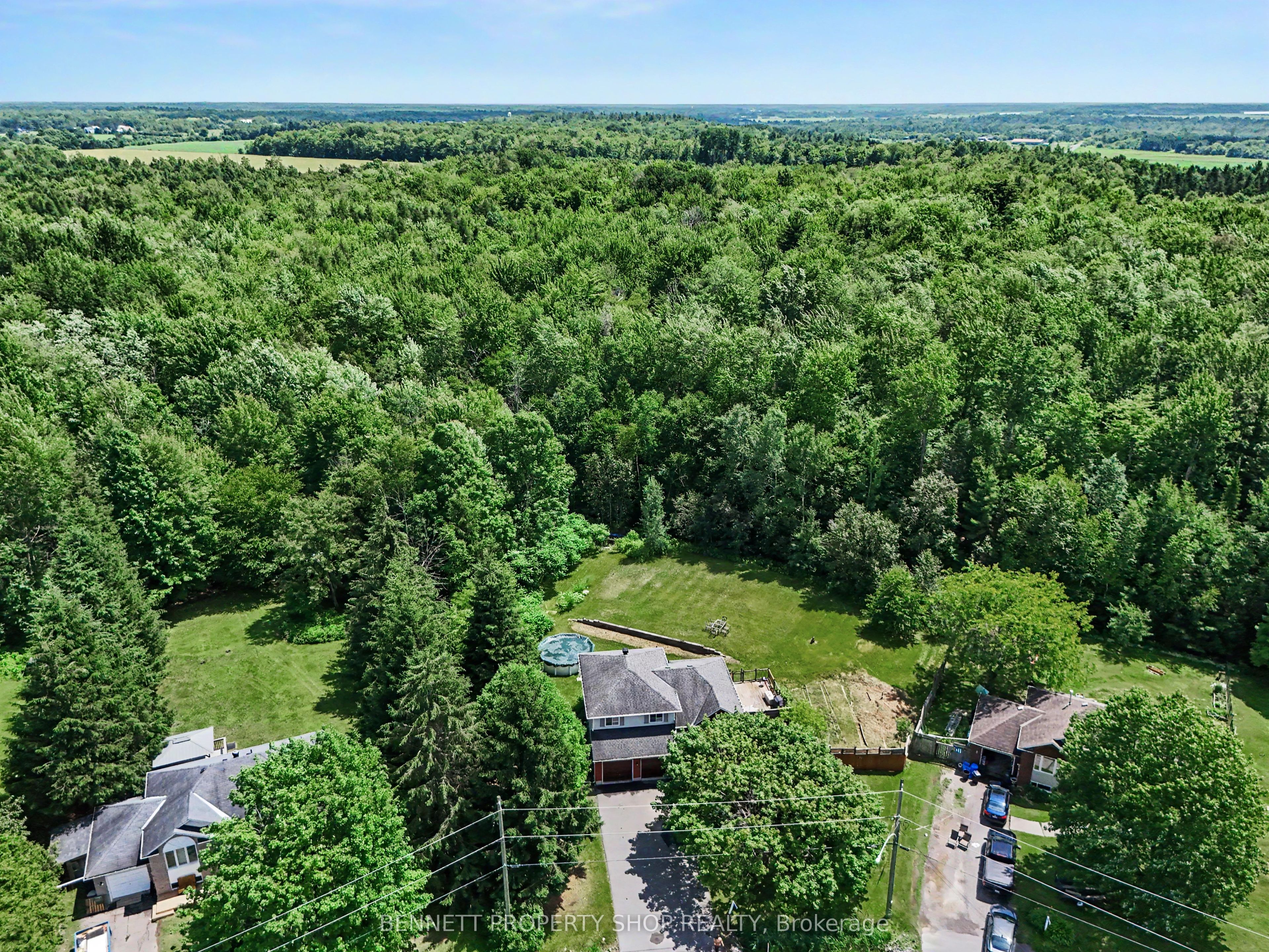 230 Cardinal Crescent, Clarence-Rockland, ON K4K 1K9 photo 2