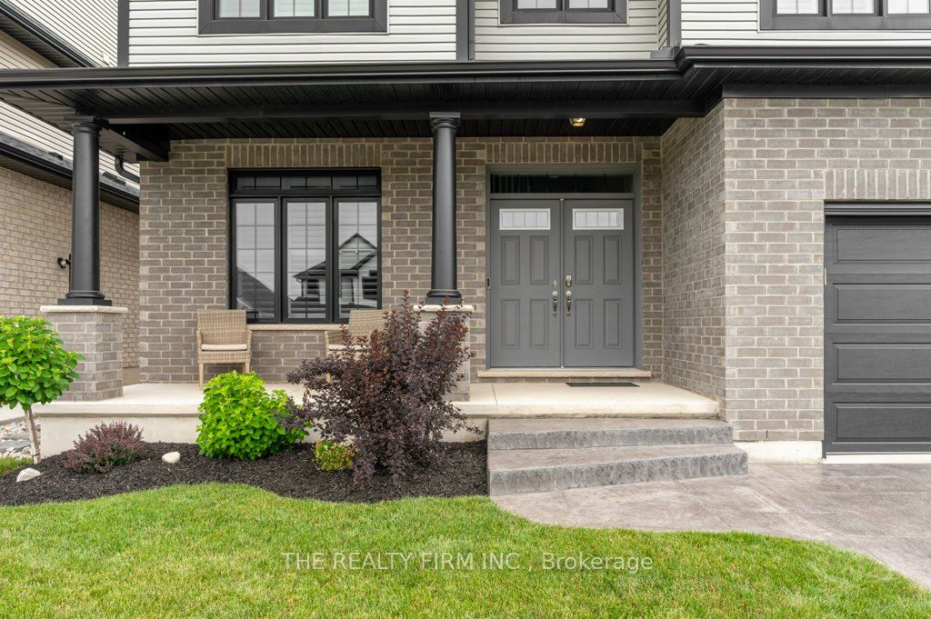 36 White Tail Path, Central Elgin, ON N5R 0M8 photo 3
