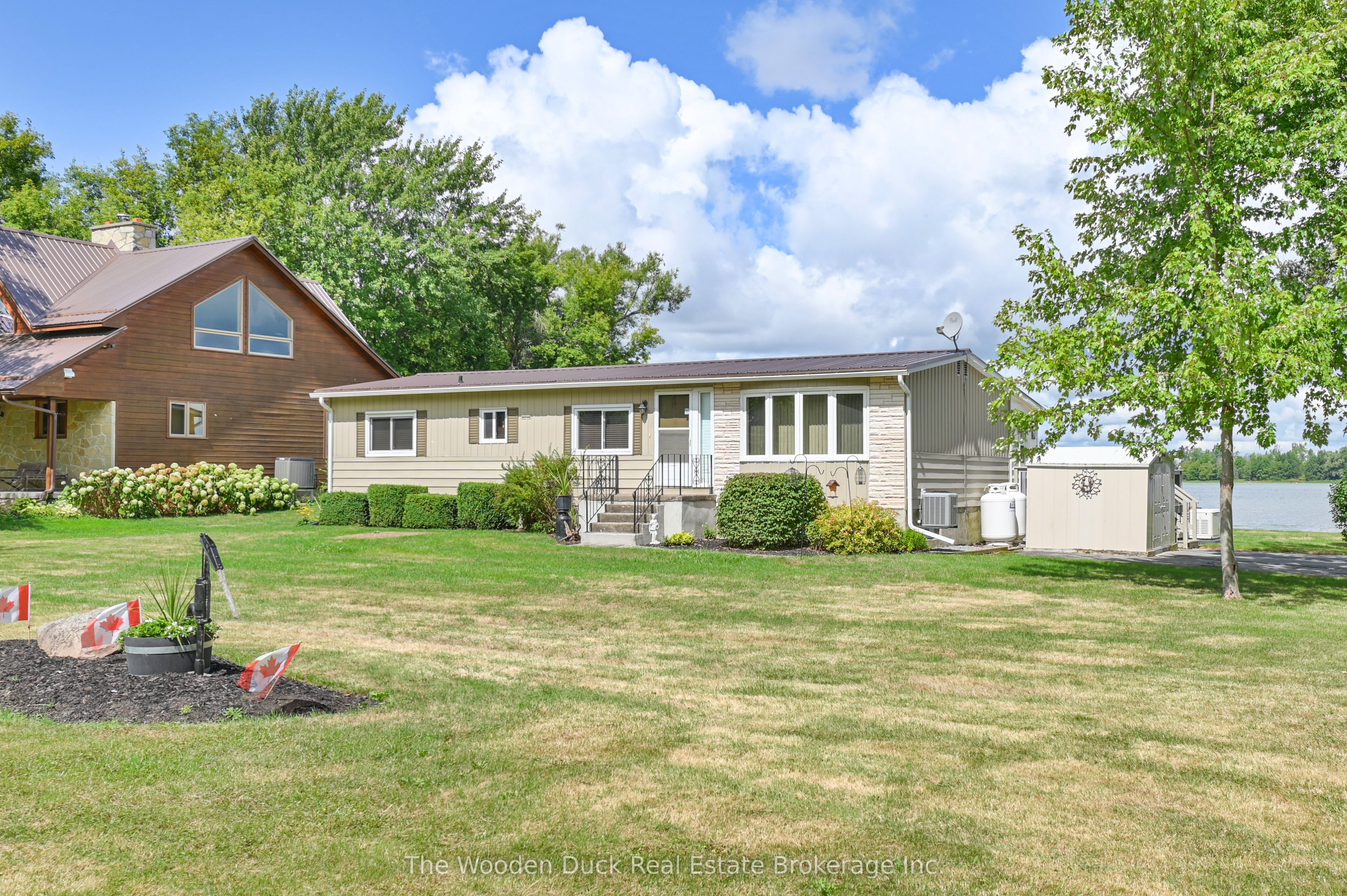 1314 County RD 96 Road, Frontenac Islands, ON K0H 2Y0 photo 4