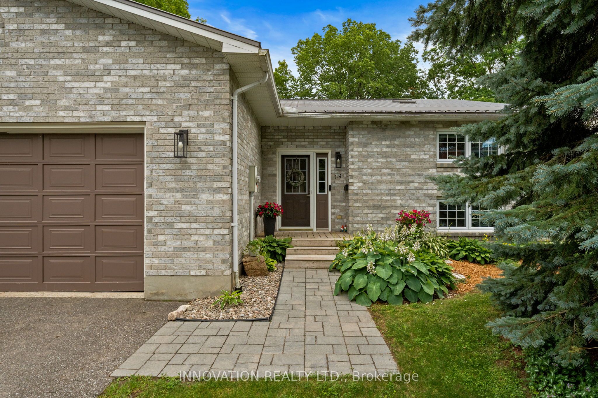 114 Bell Street, Carleton Place, ON K7C 1V4 photo 3