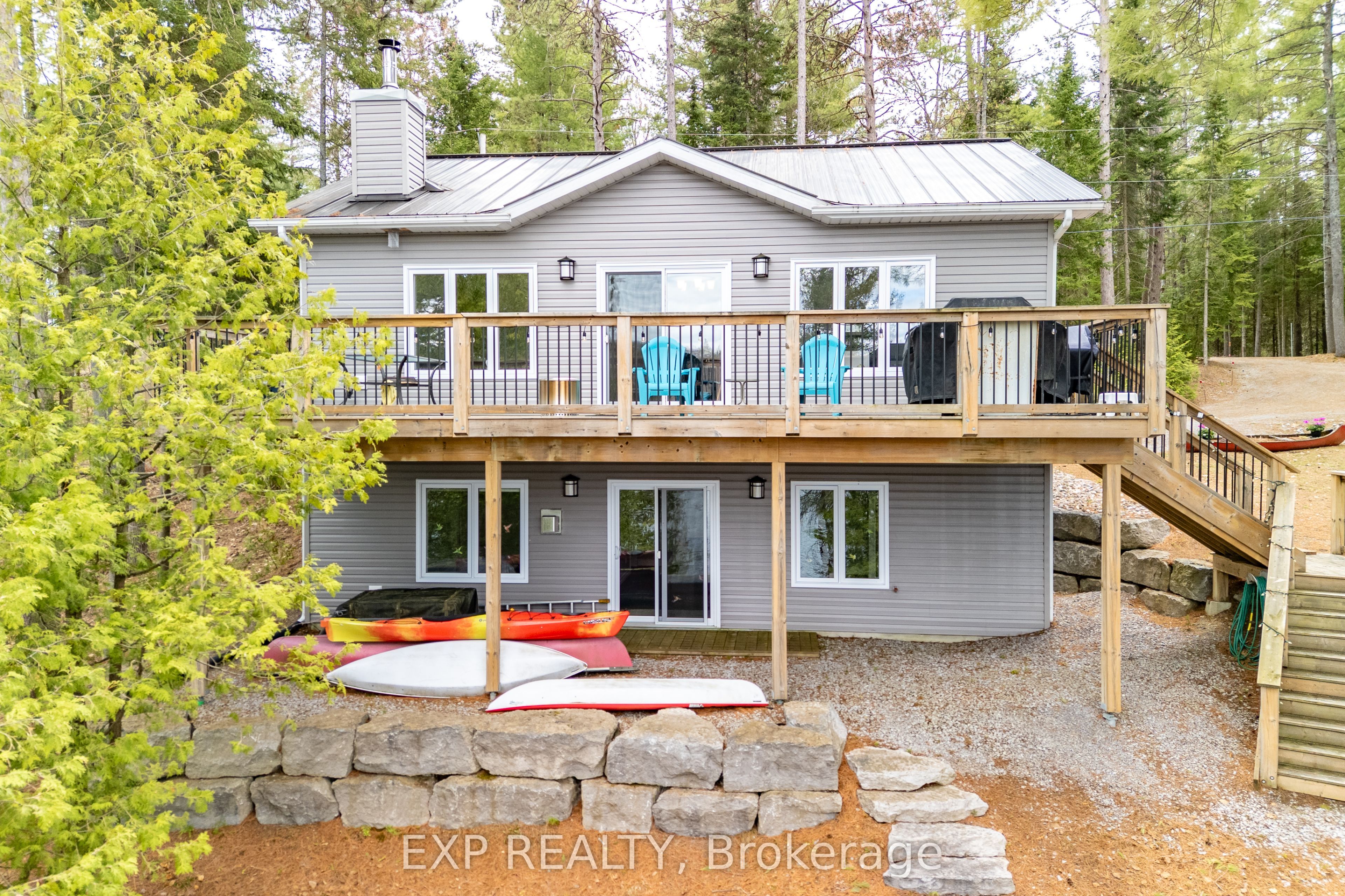 248 Roach Way, Whitewater Region, ON K0J 1Y0 photo 2