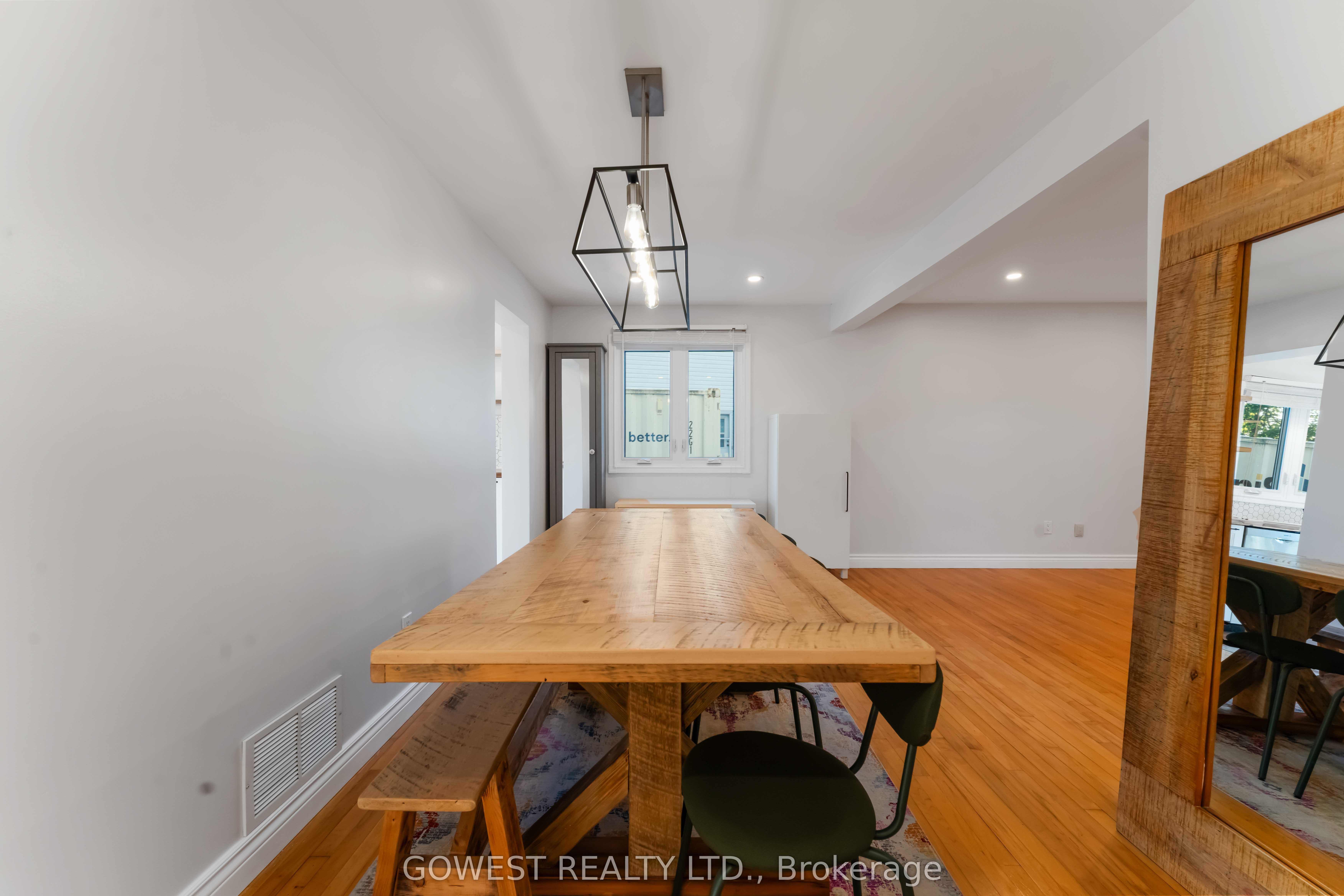 94 Fieldgate Drive, Barrhaven, ON K2J 1T9 photo 5