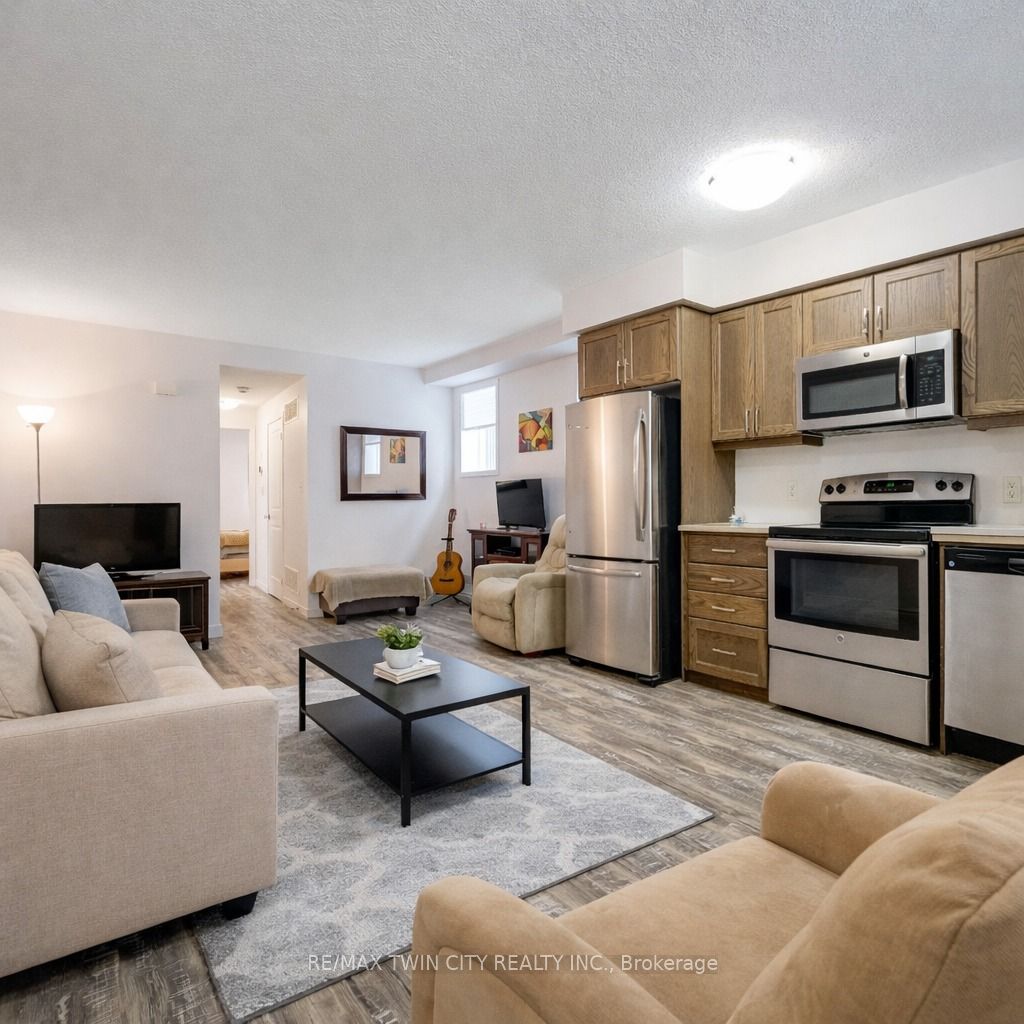 388 Old Huron Road 24D, Kitchener, ON N2R 0J5 photo 5