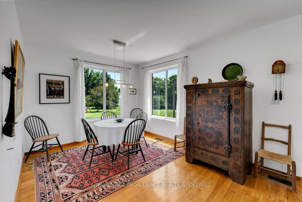 2576 Howe Island Drive, Frontenac Islands, ON K7G 2V6 photo 5