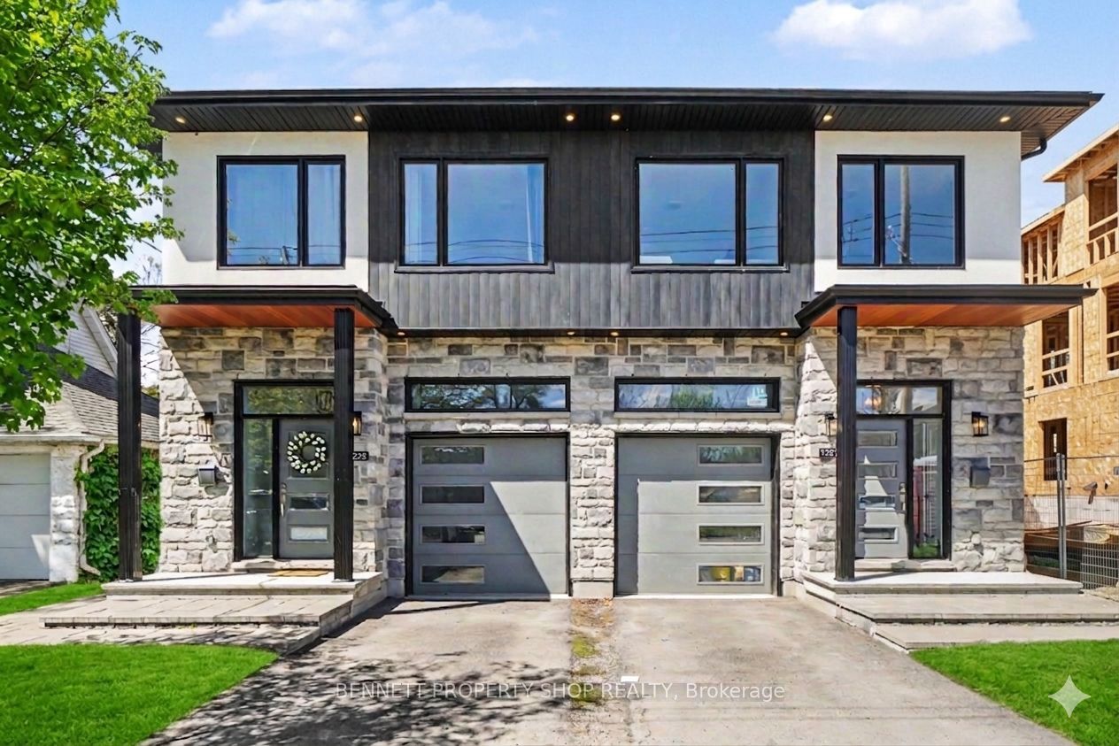 1225 Ridgemont Avenue B, Hunt Club - South Keys and Area, ON K1V 6E6