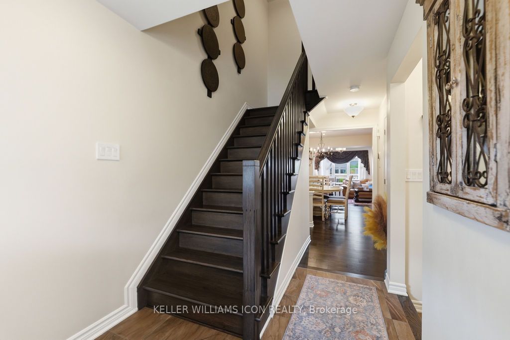 428 White Arctic Avenue, Barrhaven, ON K2J 5Y9 photo 3