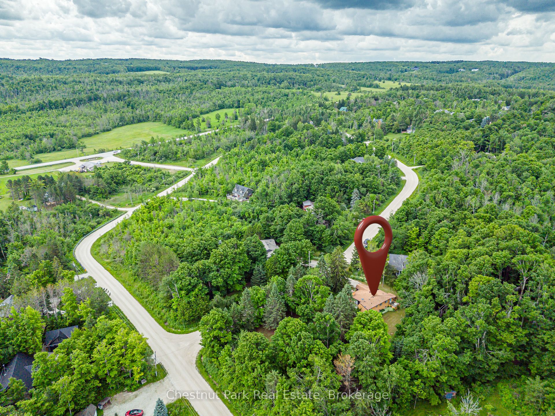 138 Kionontio Trail, Blue Mountains, ON L9Y 0R6 photo 3