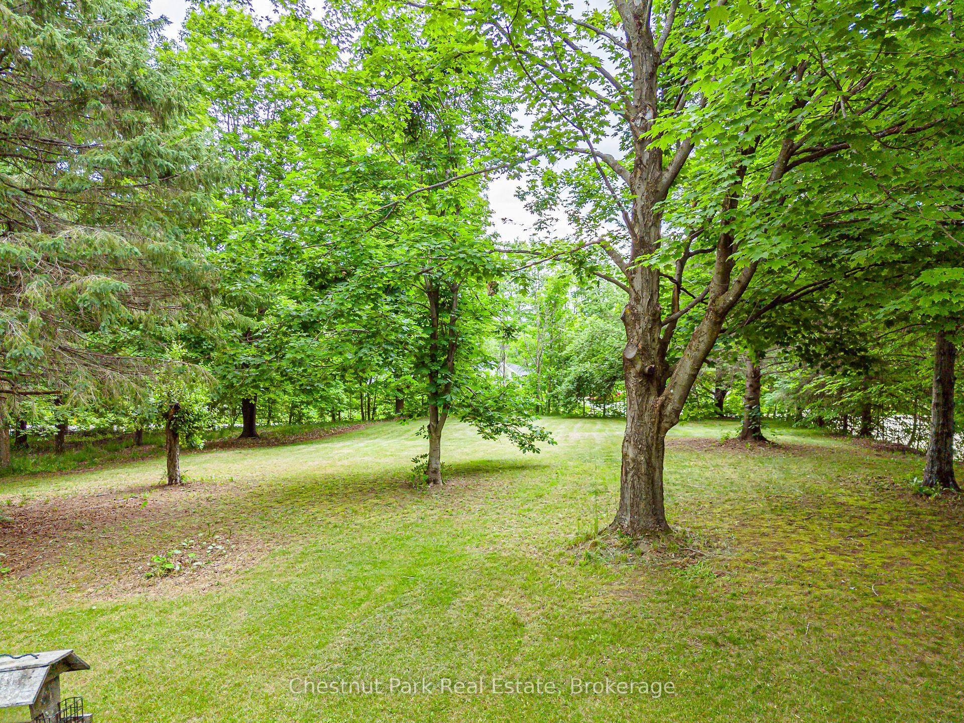 138 Kionontio Trail, Blue Mountains, ON L9Y 0R6 photo 5
