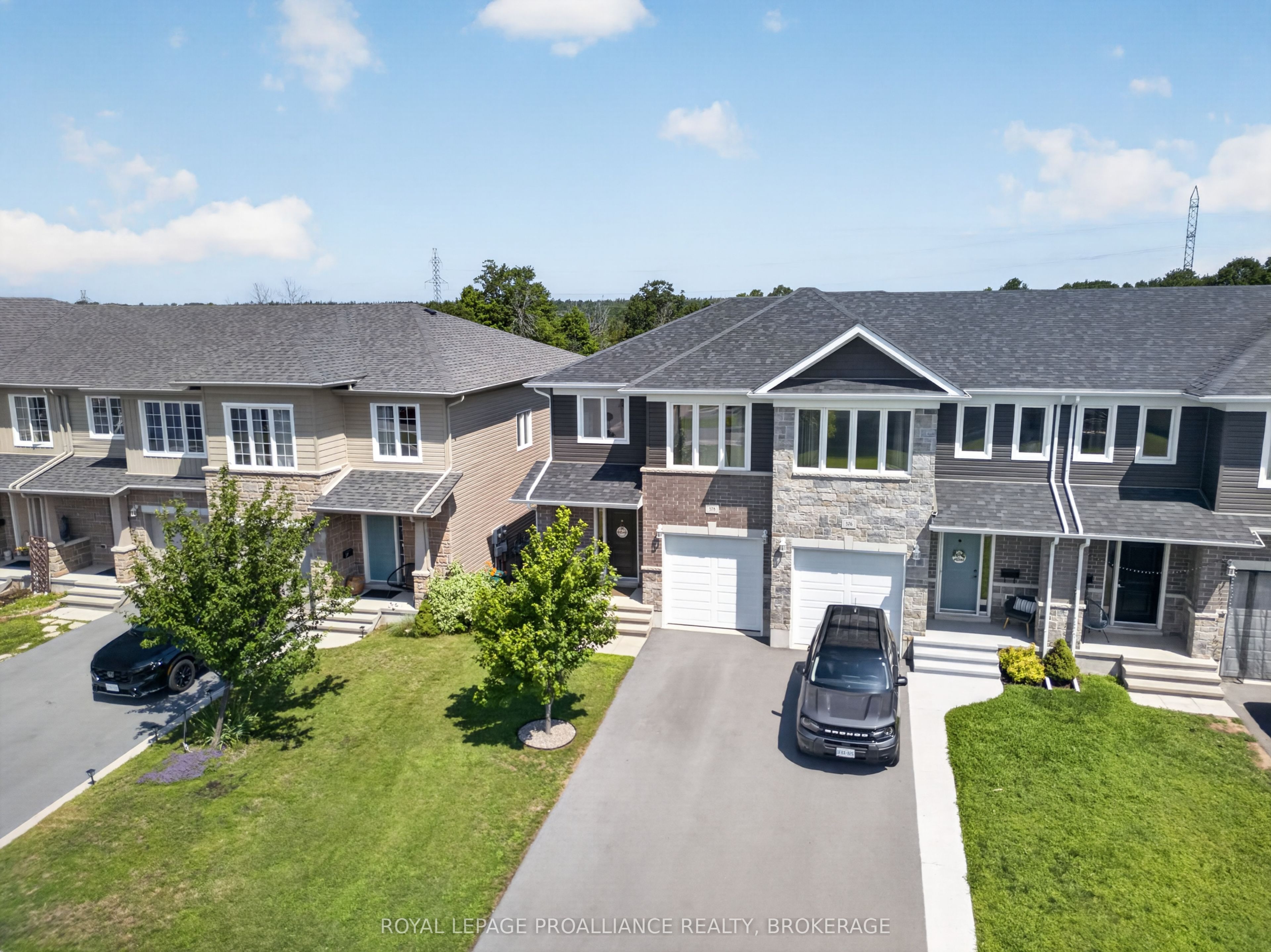 378 Buckthorn Drive, Kingston, ON K7P 0R8