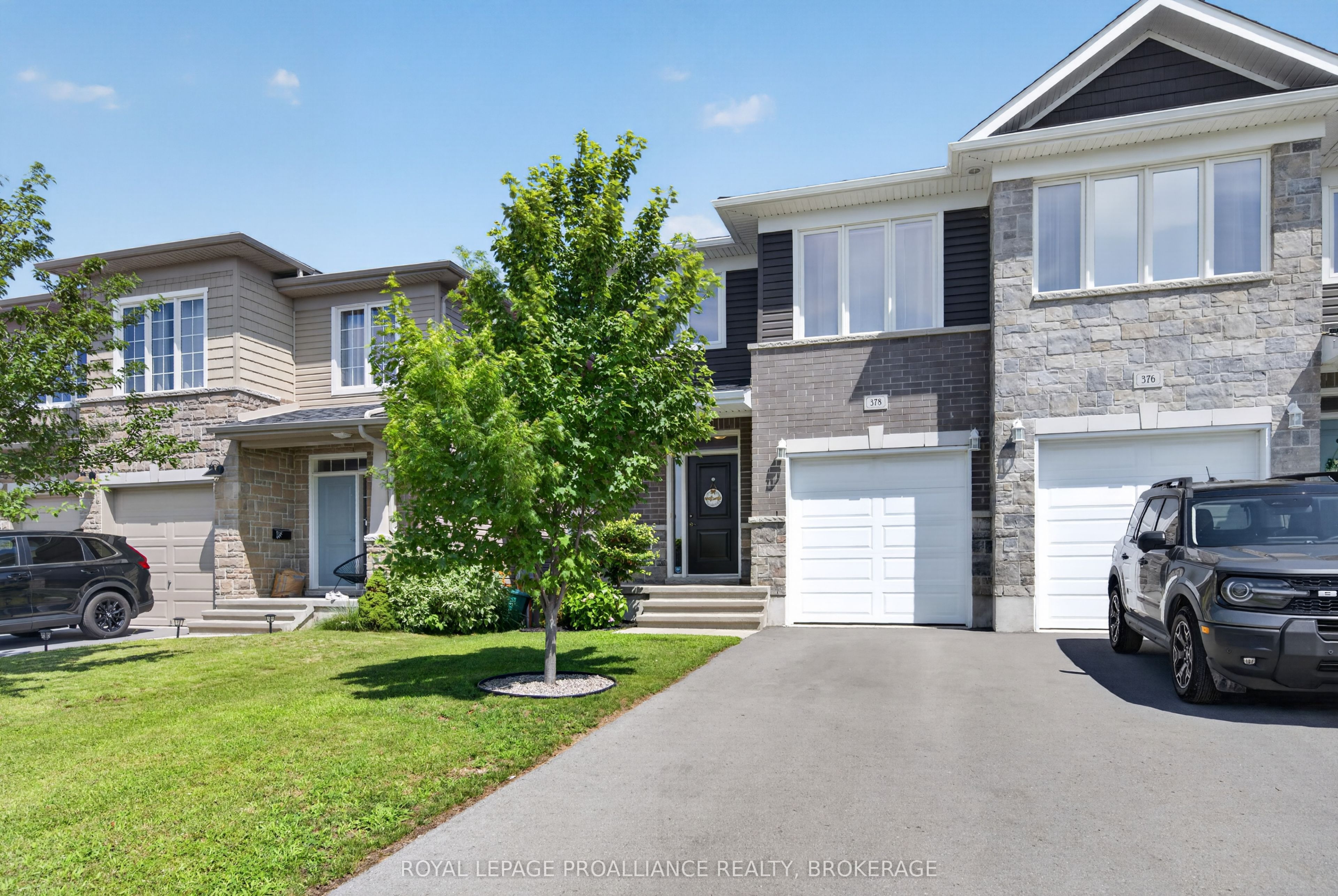 378 Buckthorn Drive, Kingston, ON K7P 0R8 photo 4