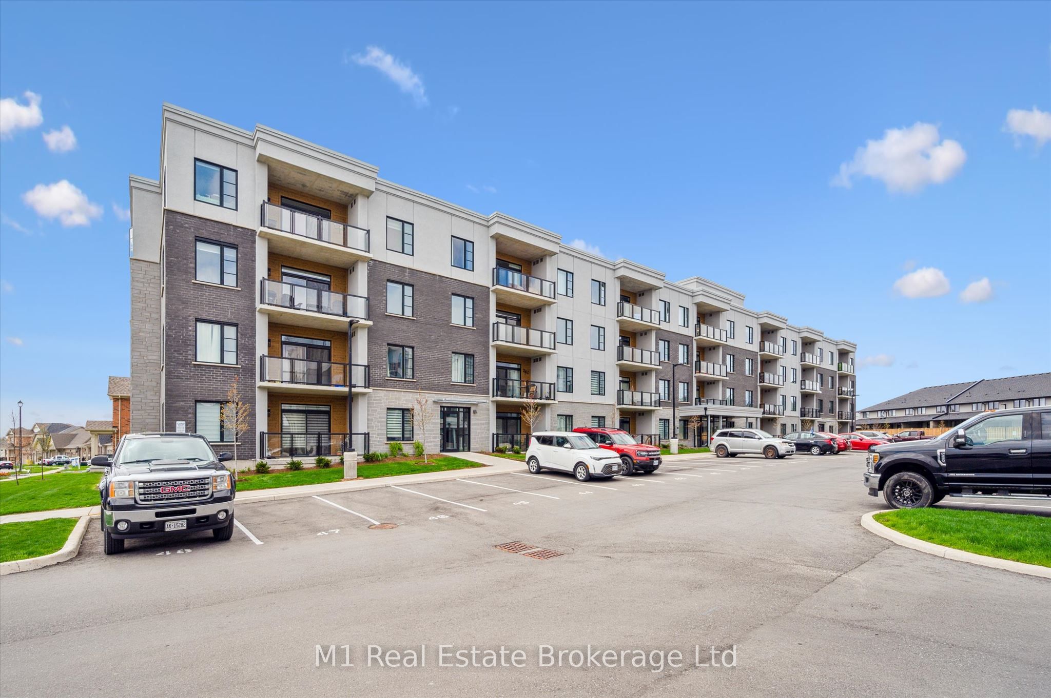 99B Farley Road 205, Centre Wellington, ON N1M 0K5