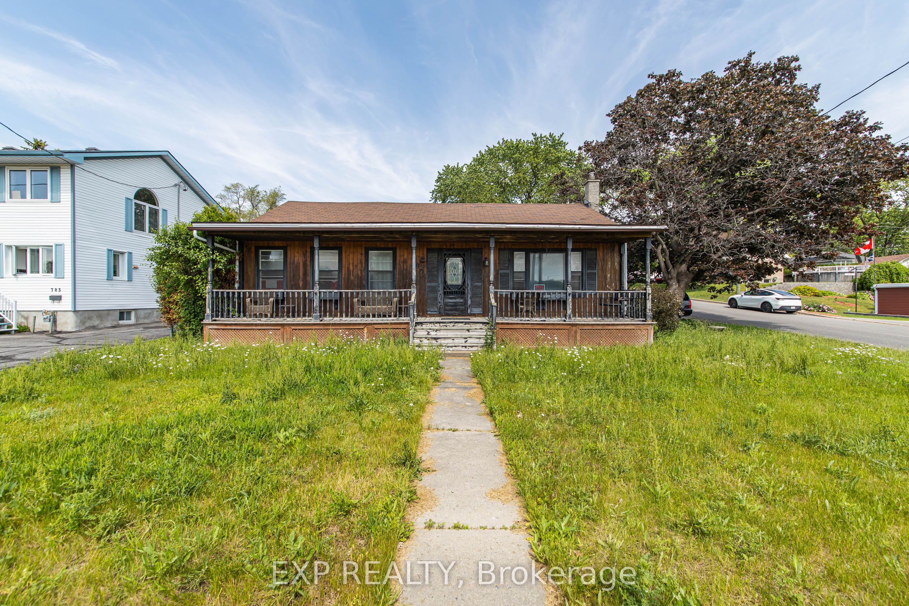 789 Blair Road E, Beacon Hill North - South and Area, ON K1J 7M5