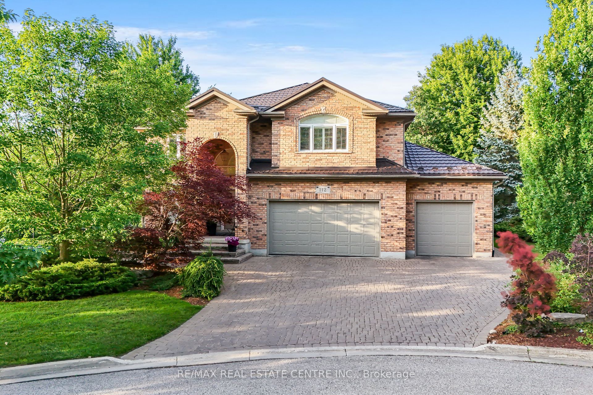 112 Dirksen Court, Kitchener, ON N2P 2M1 photo 2