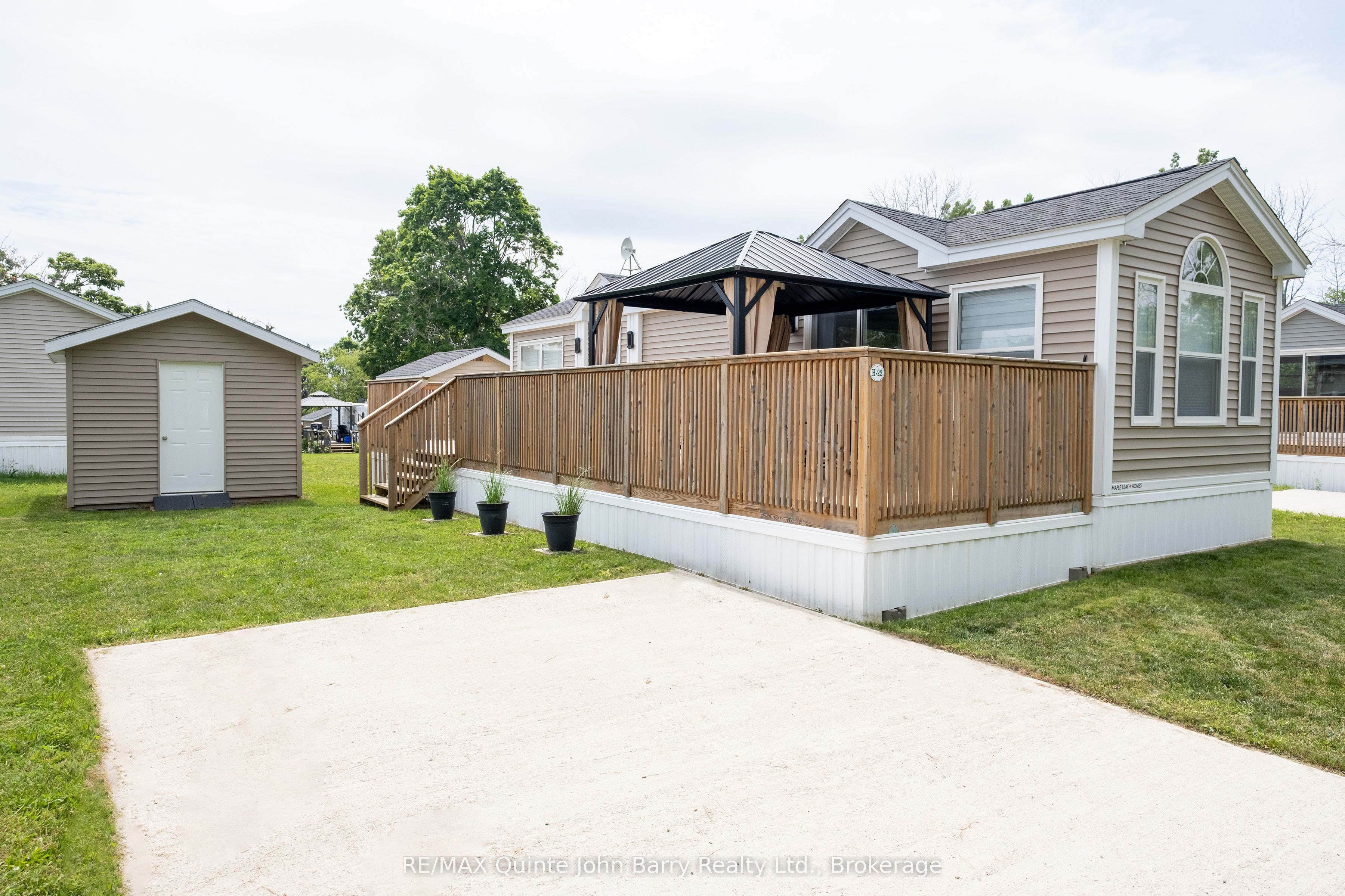 153 County Rd 27 H22, Prince Edward County, ON K0K 1T0 photo 2