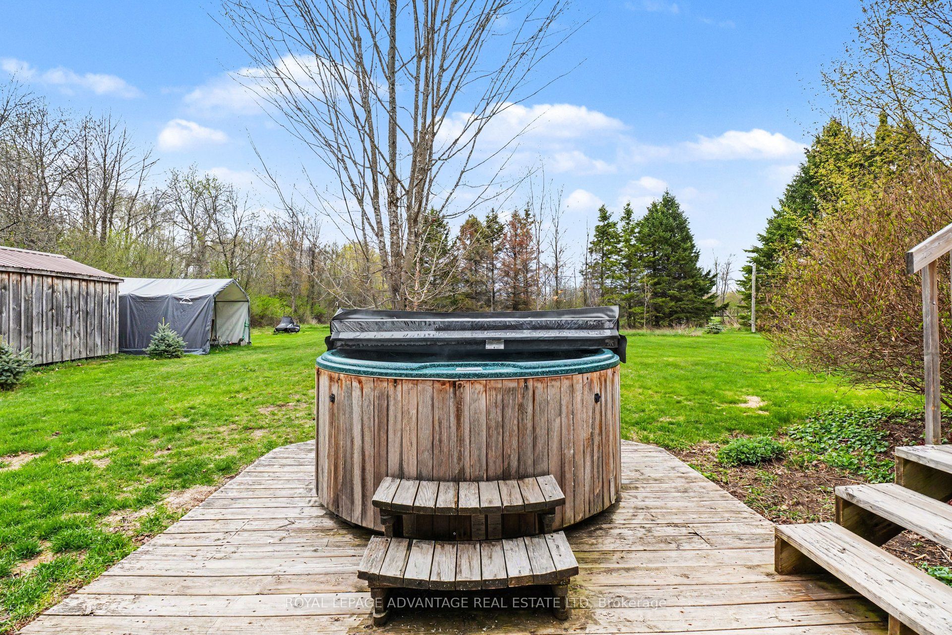 240 NOONAN Road S, Rideau Lakes, ON K0G 1X0 photo 5