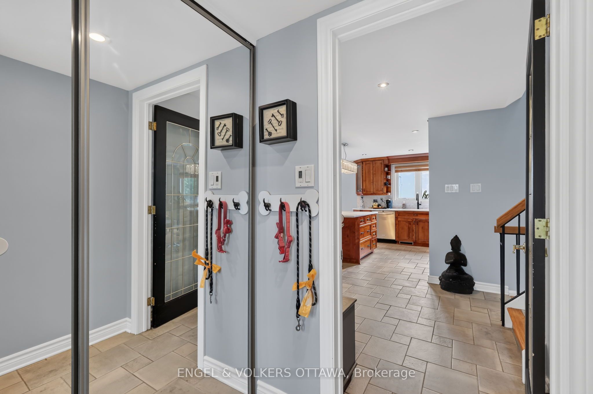 1 Blueridge Court, Barrhaven, ON K2J 2J3 photo 5