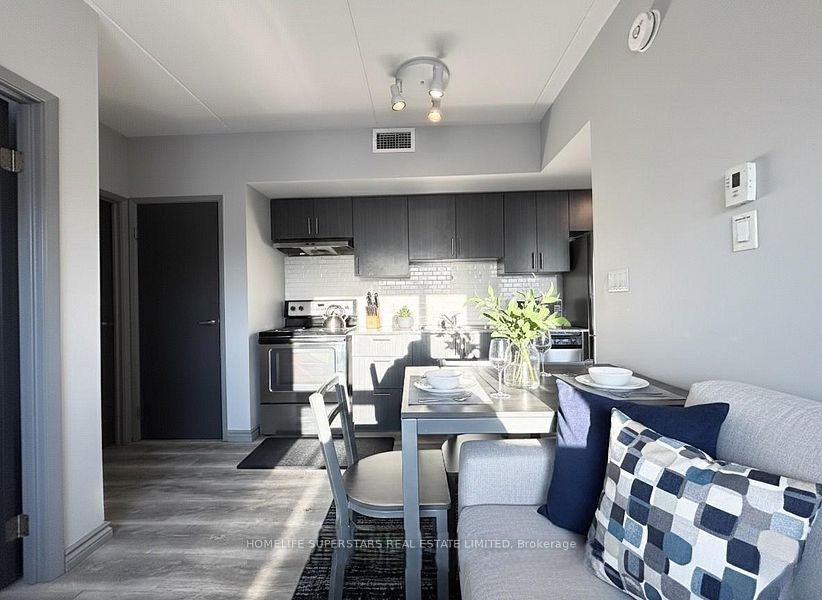 275 Larch Street F504, Waterloo, ON N2L 3R2 photo 5