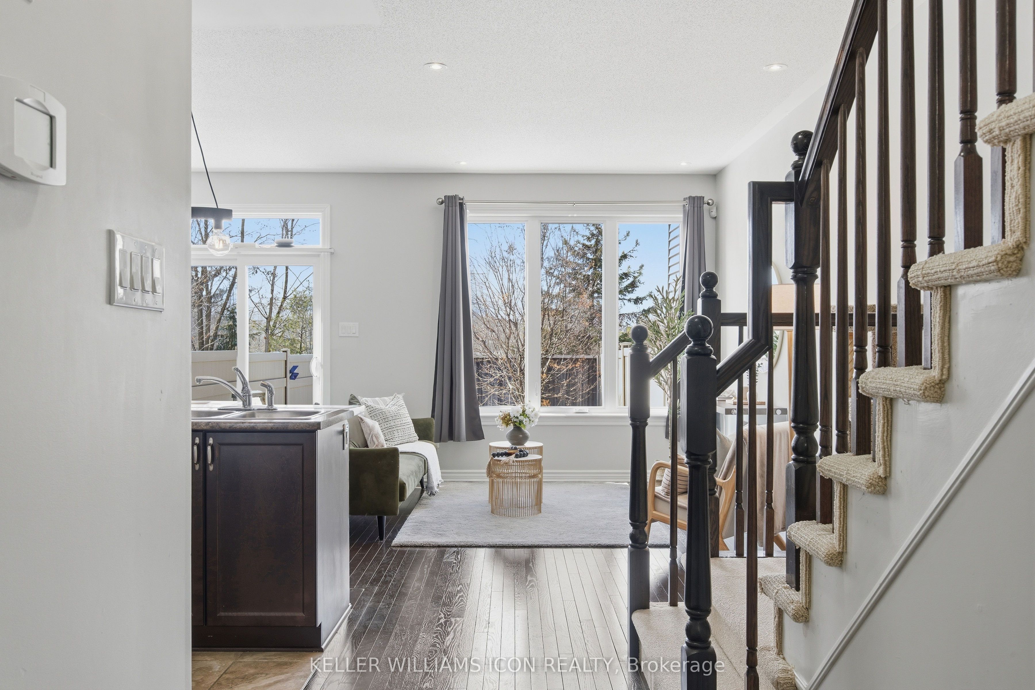 267 Via San Marino Street, Barrhaven, ON K2J 5X9 photo 4
