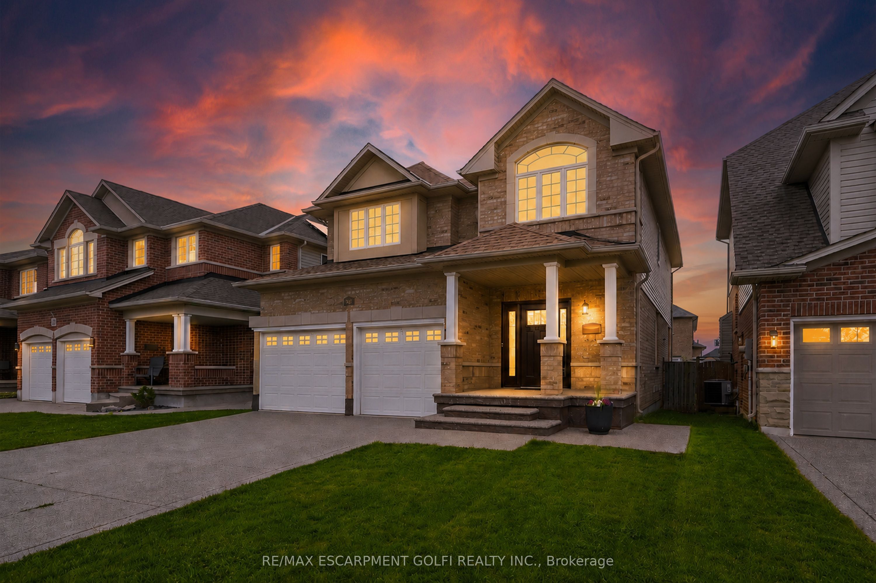 78 Waterberry Trail, Hamilton, ON L9C 0B2