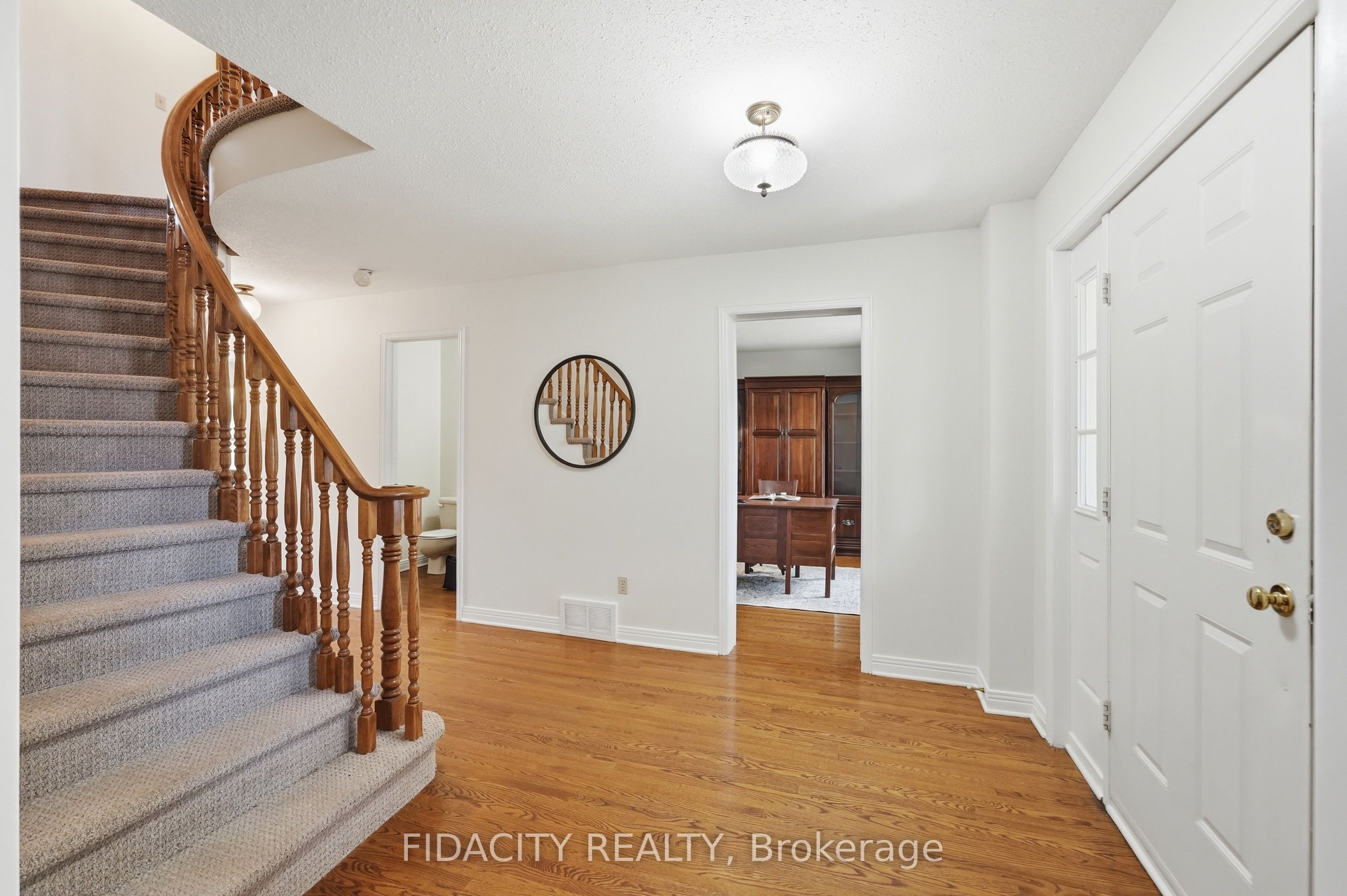 25 Pine Bluff Trail, Stittsville - Munster - Richmond, ON K2S 1E1 photo 4