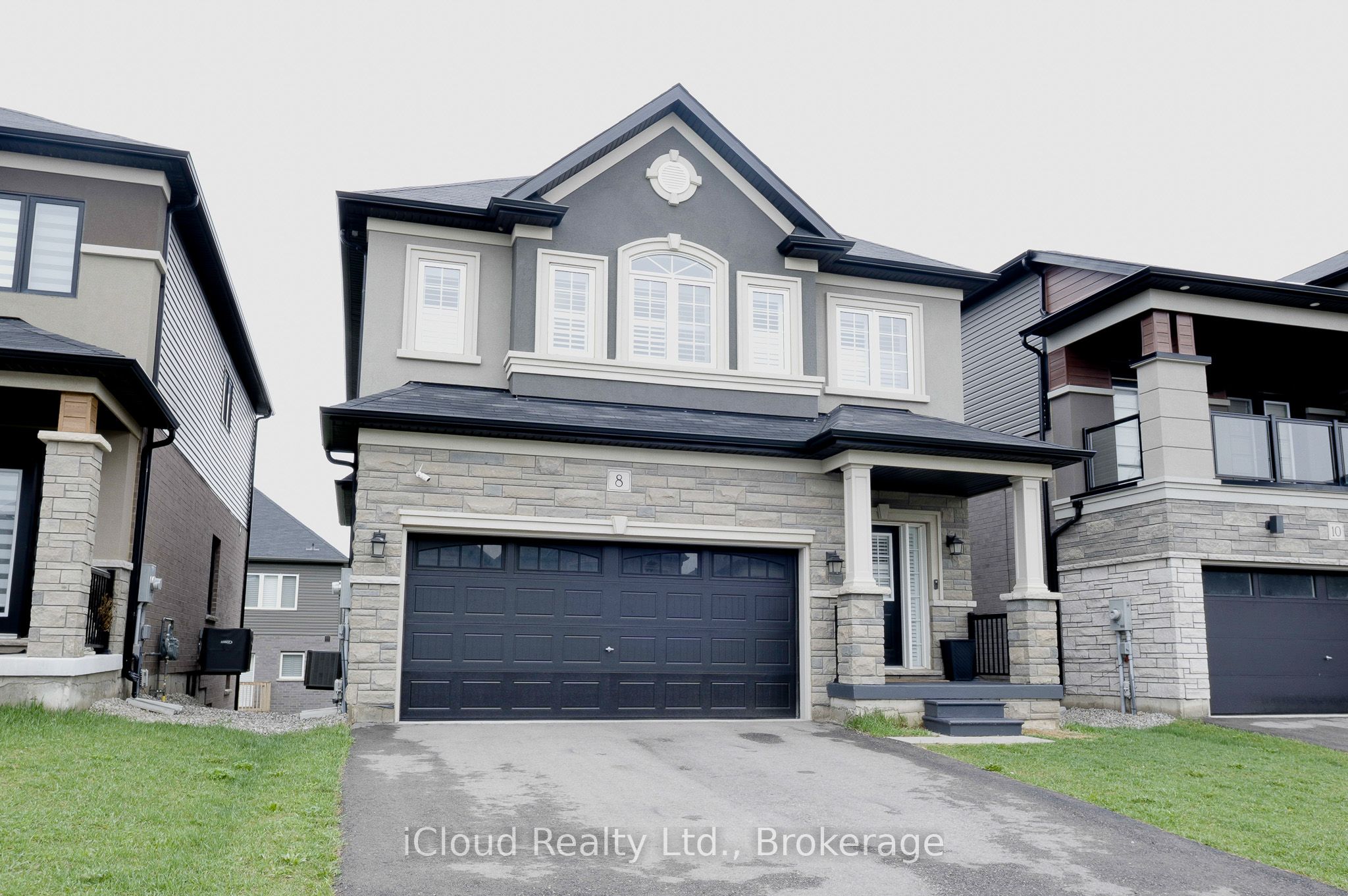 8 Whitton Drive, Brant, ON N3L 0L1