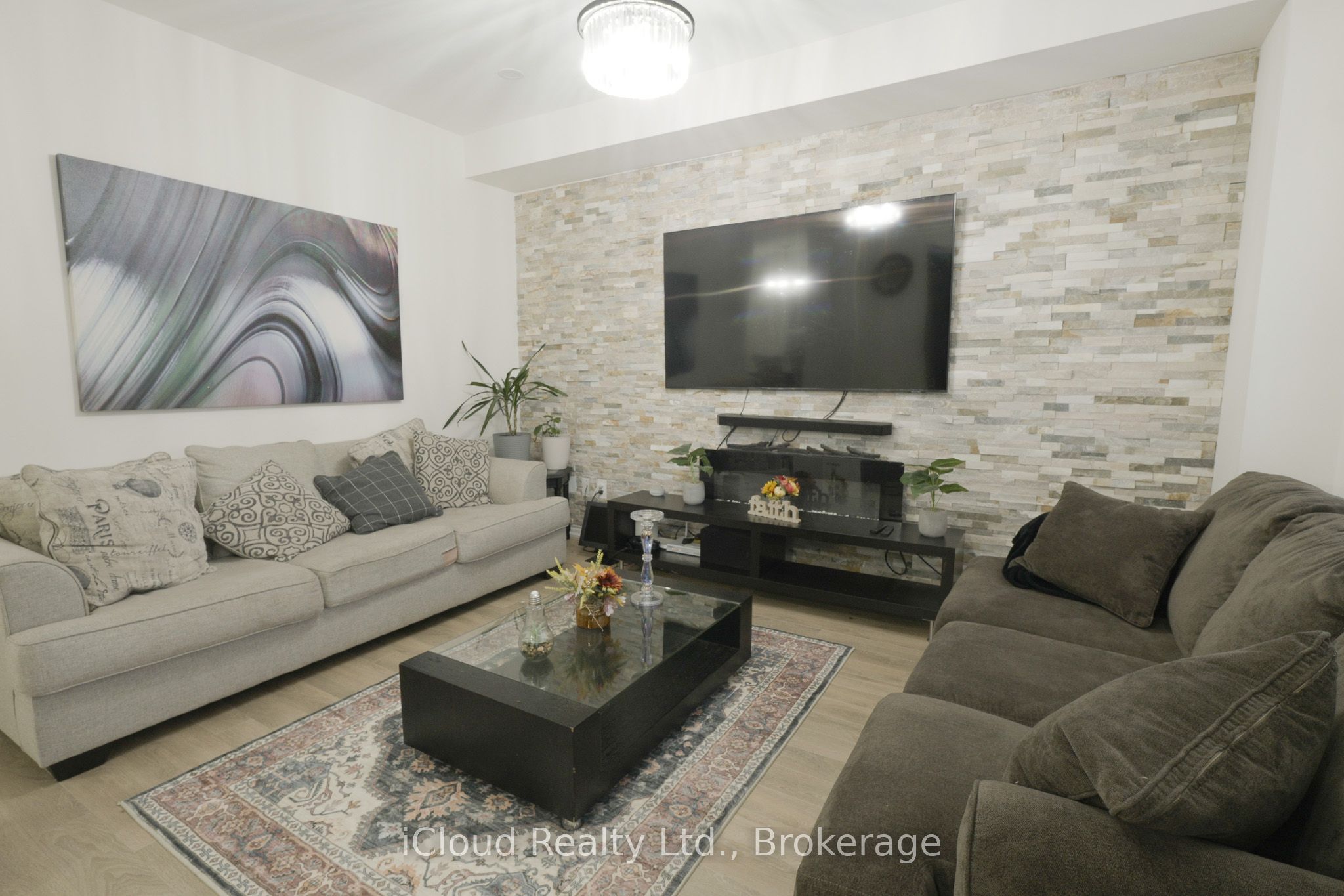 8 Whitton Drive, Brant, ON N3L 0L1 photo 3