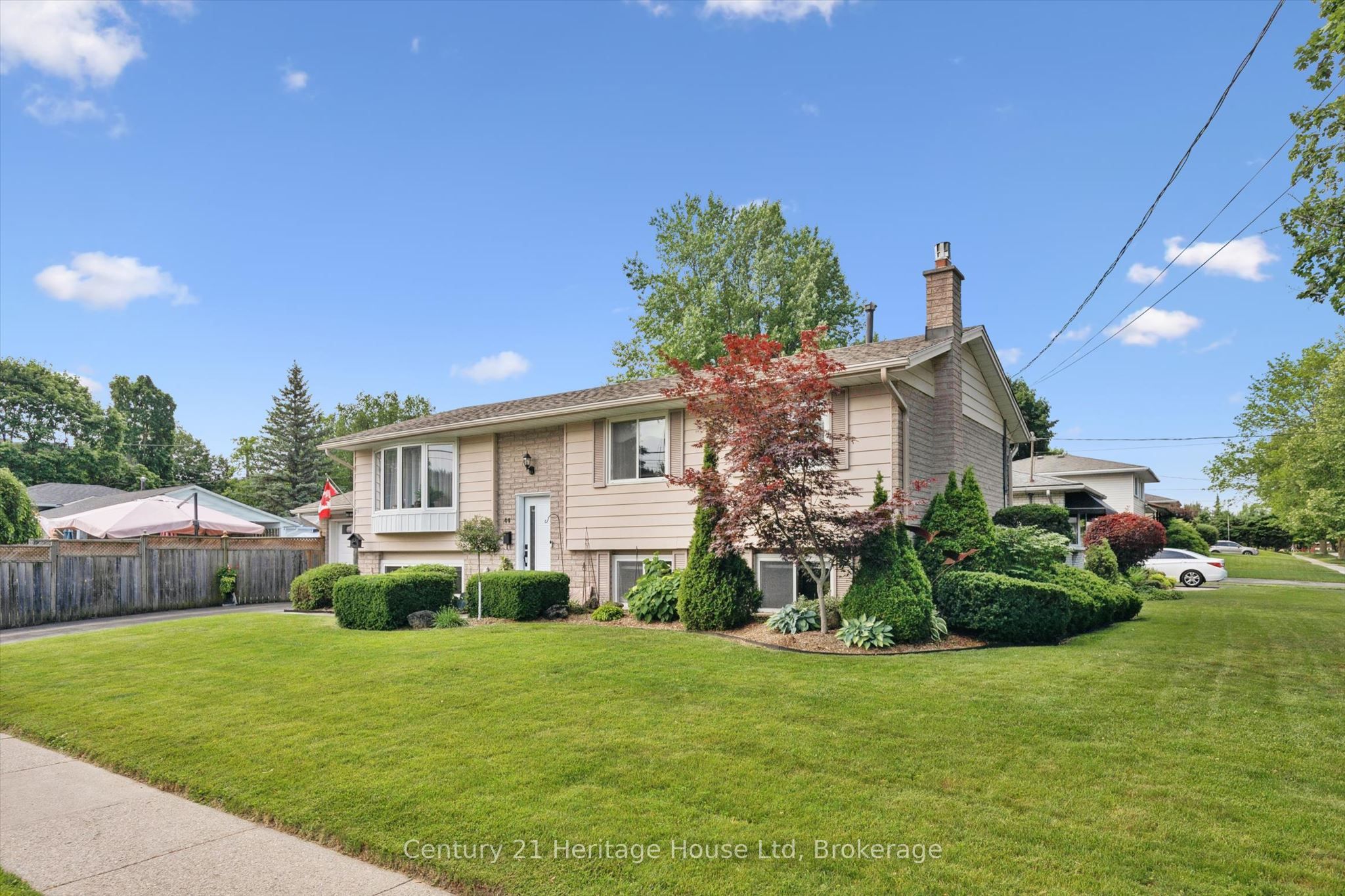 44 Inverness Drive, Guelph, ON N1E 6K3 photo 2