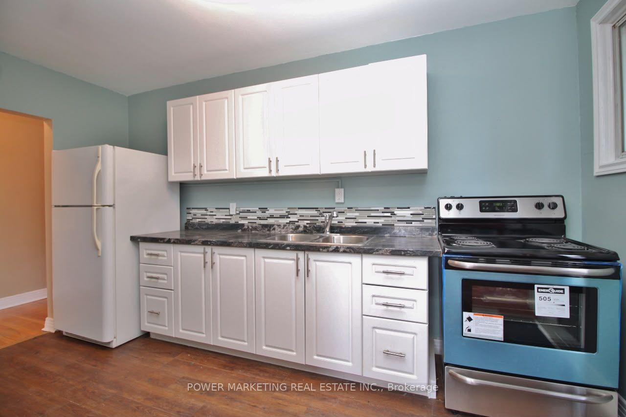 885 MAITLAND Avenue, McKellar Heights - Glabar Park and Area, ON K2A 2S4 photo 3