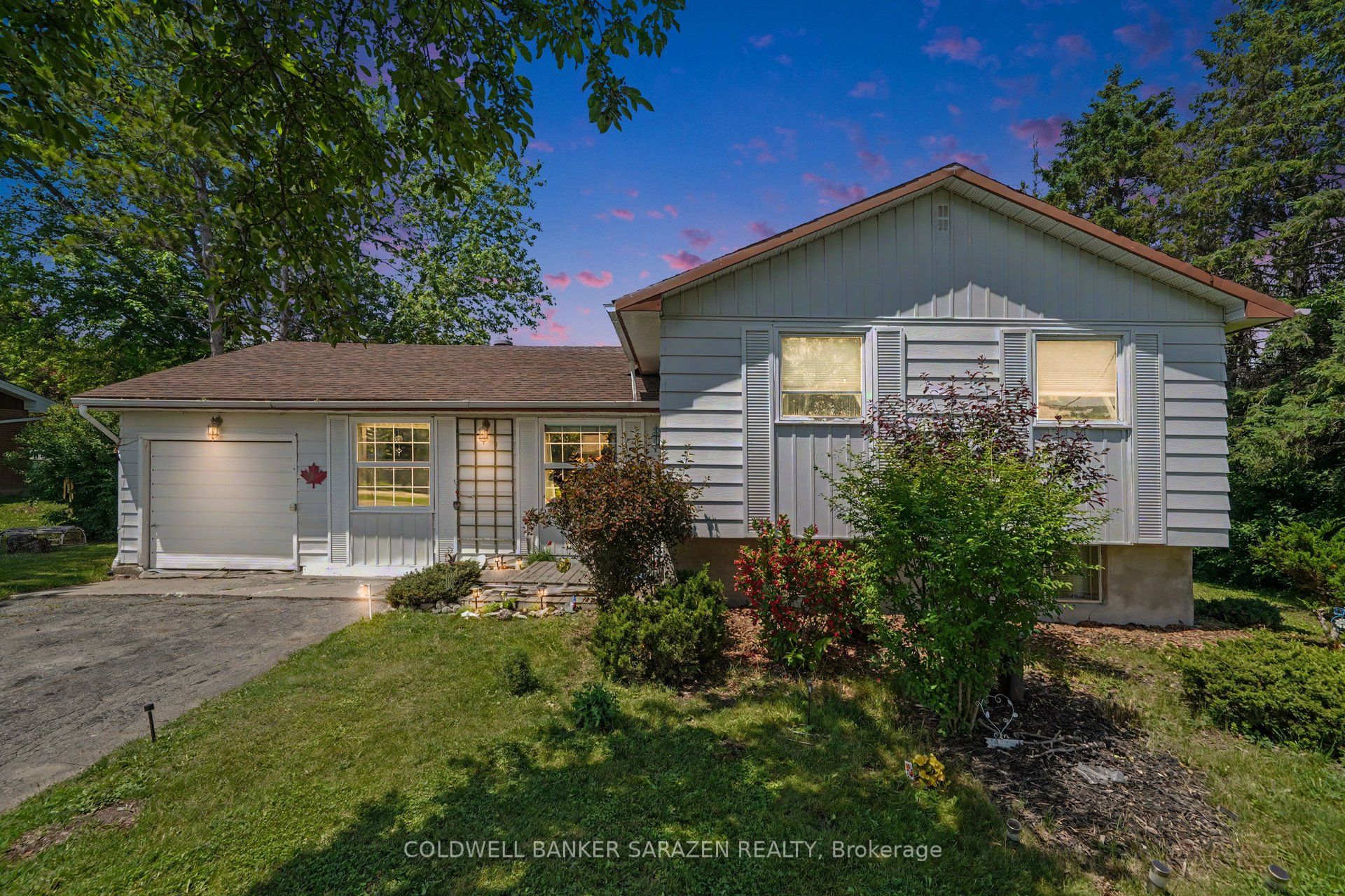 7865 Lawrence Street, Greely - Metcalfe - Osgoode - Vernon and Area, ON K0A 3J0