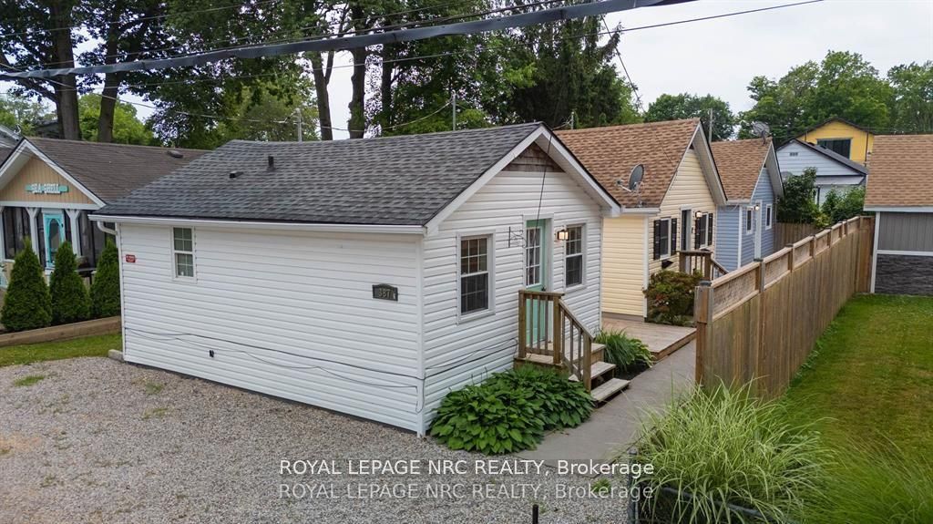 387 Elmwood Avenue, Fort Erie, ON L0S 1B0 photo 2