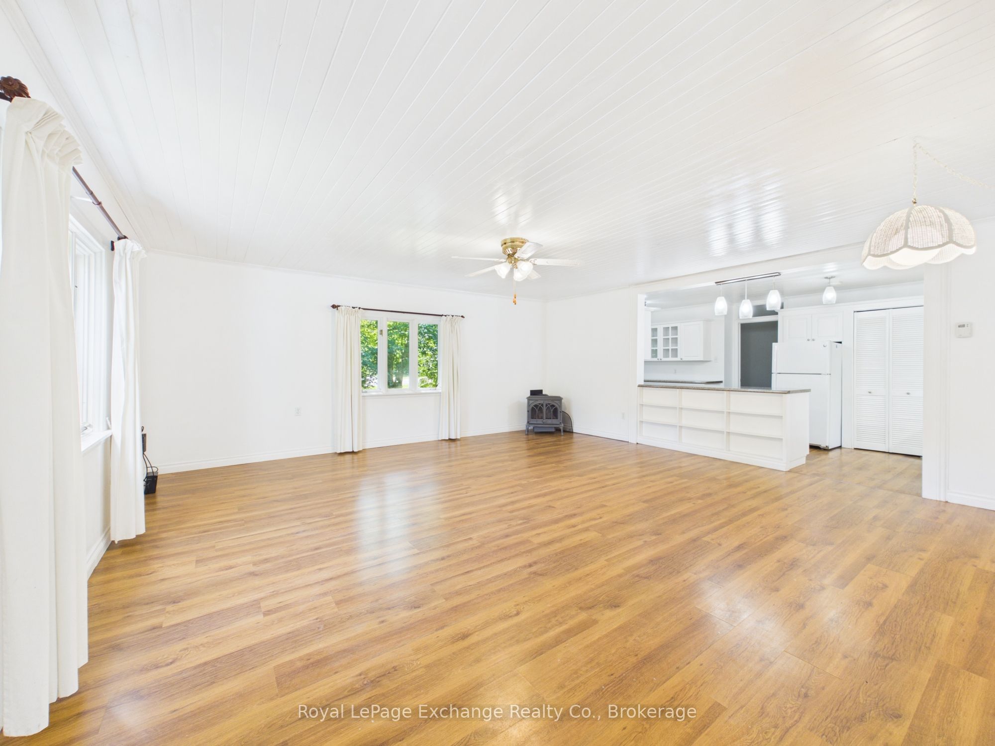 259 St. Arnaud Street, Huron-Kinloss, ON N0G 2R0 photo 5