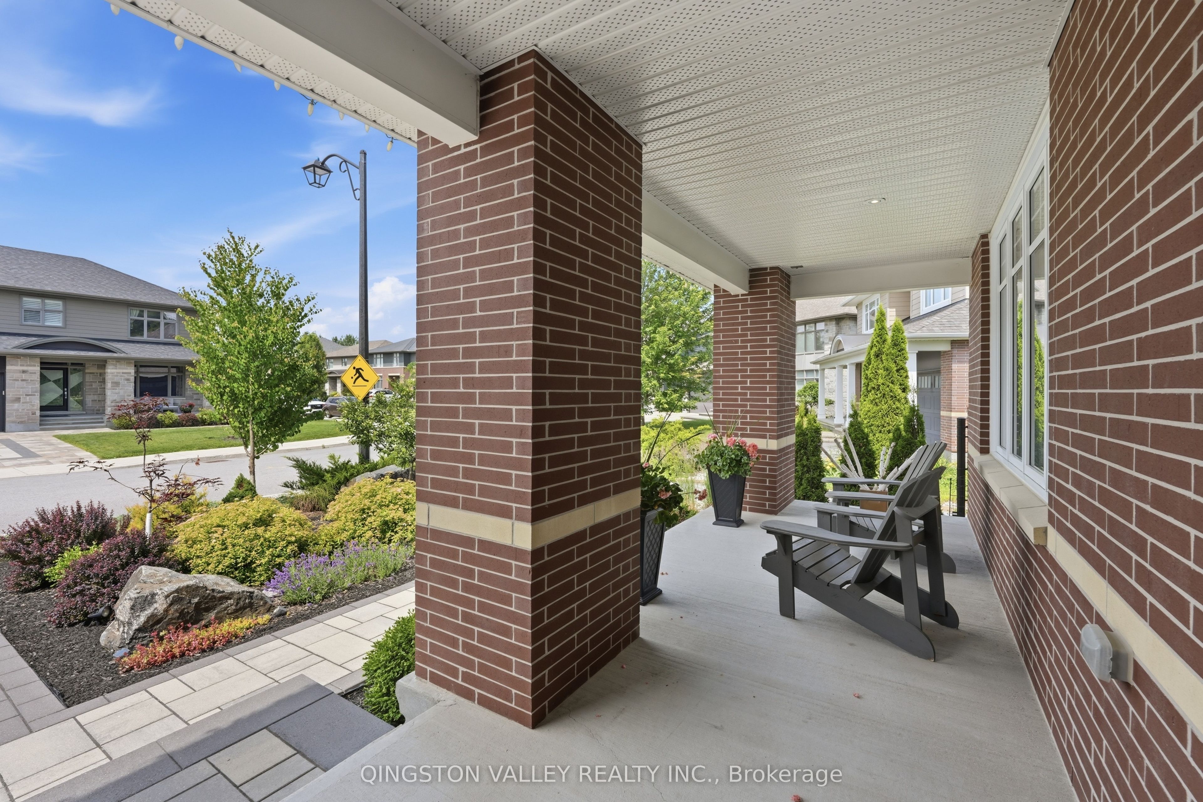 198 Escarpment Crescent, Kanata, ON K2T 0L7 photo 3