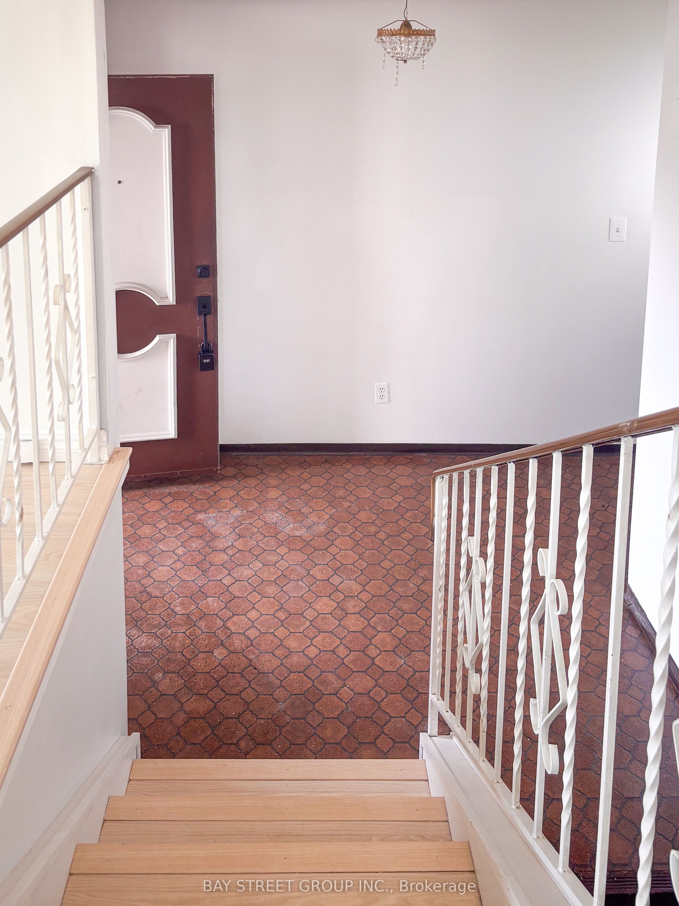 1688 Lamothe Street, Greater Sudbury, ON P3A 2K1 photo 5