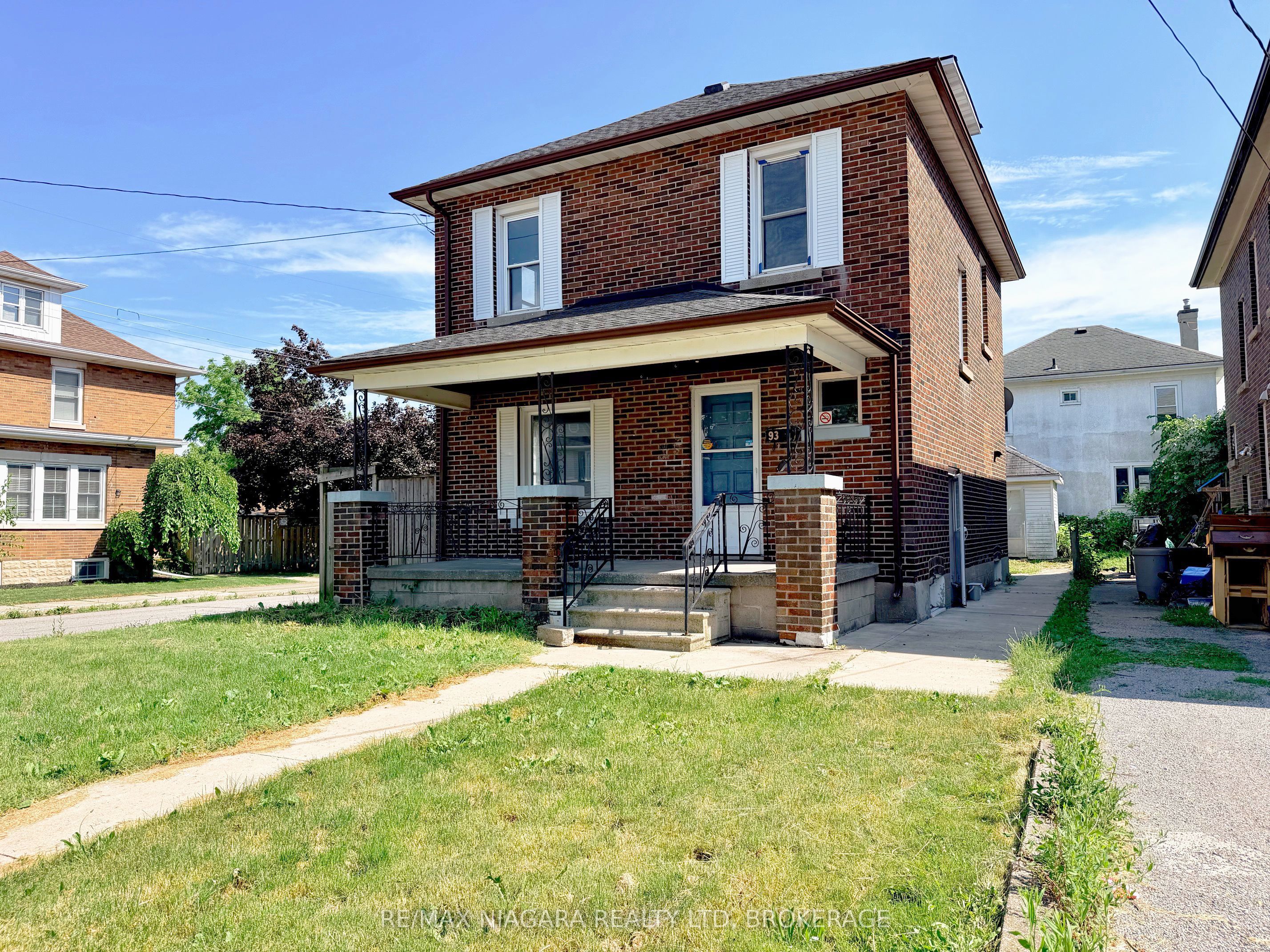 93 State Street, Welland, ON L3B 4K6 photo 2