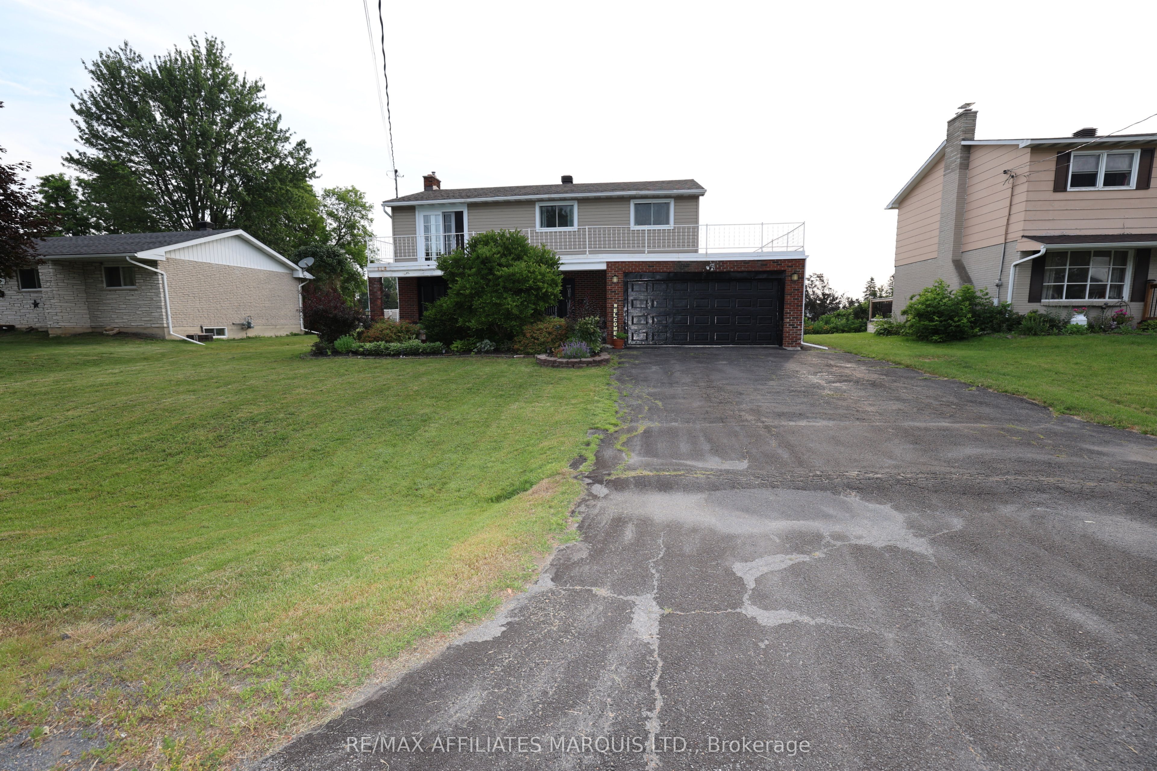 3453 Bruce Street, South Stormont, ON K6K 1M8 photo 2