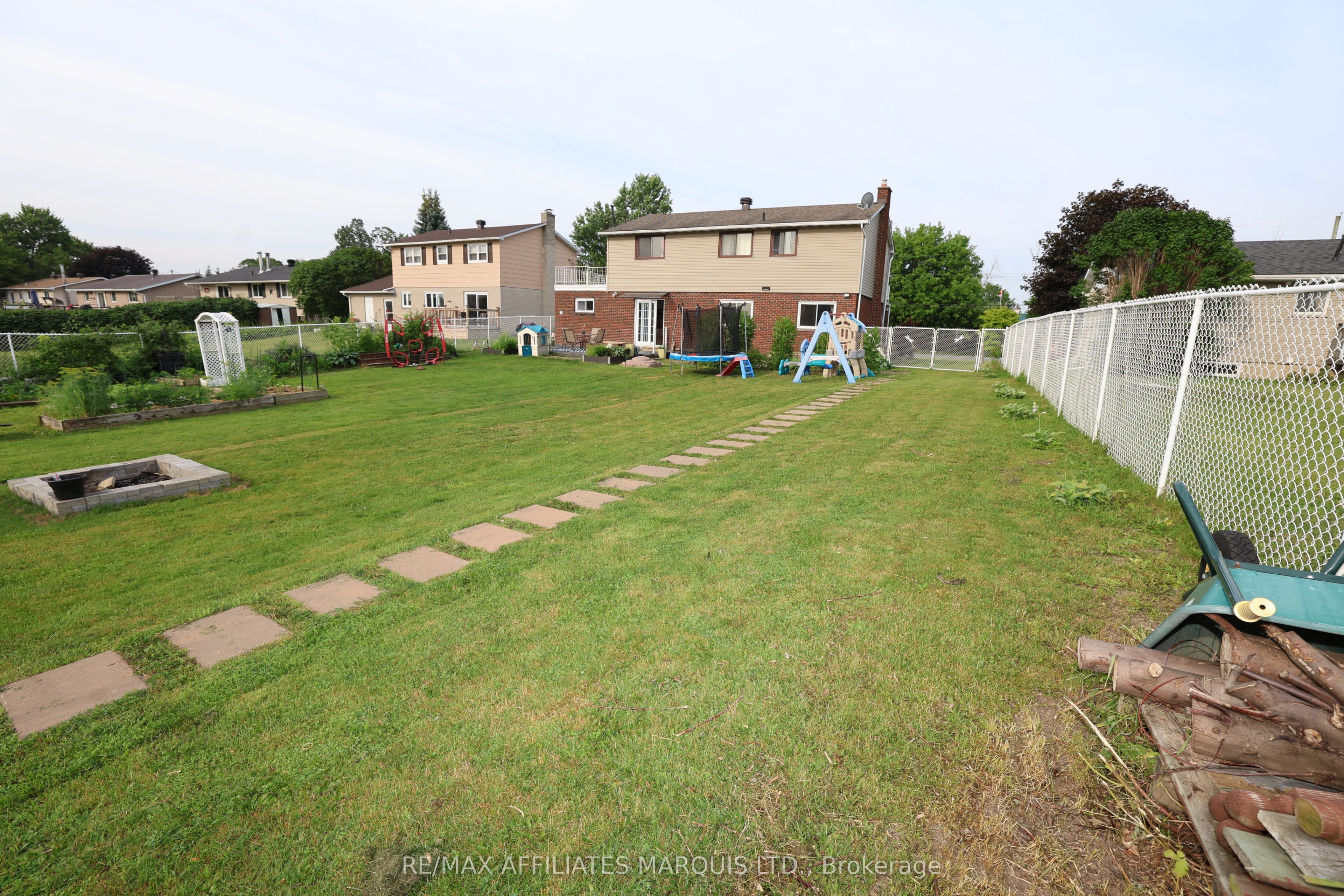 3453 Bruce Street, South Stormont, ON K6K 1M8 photo 4