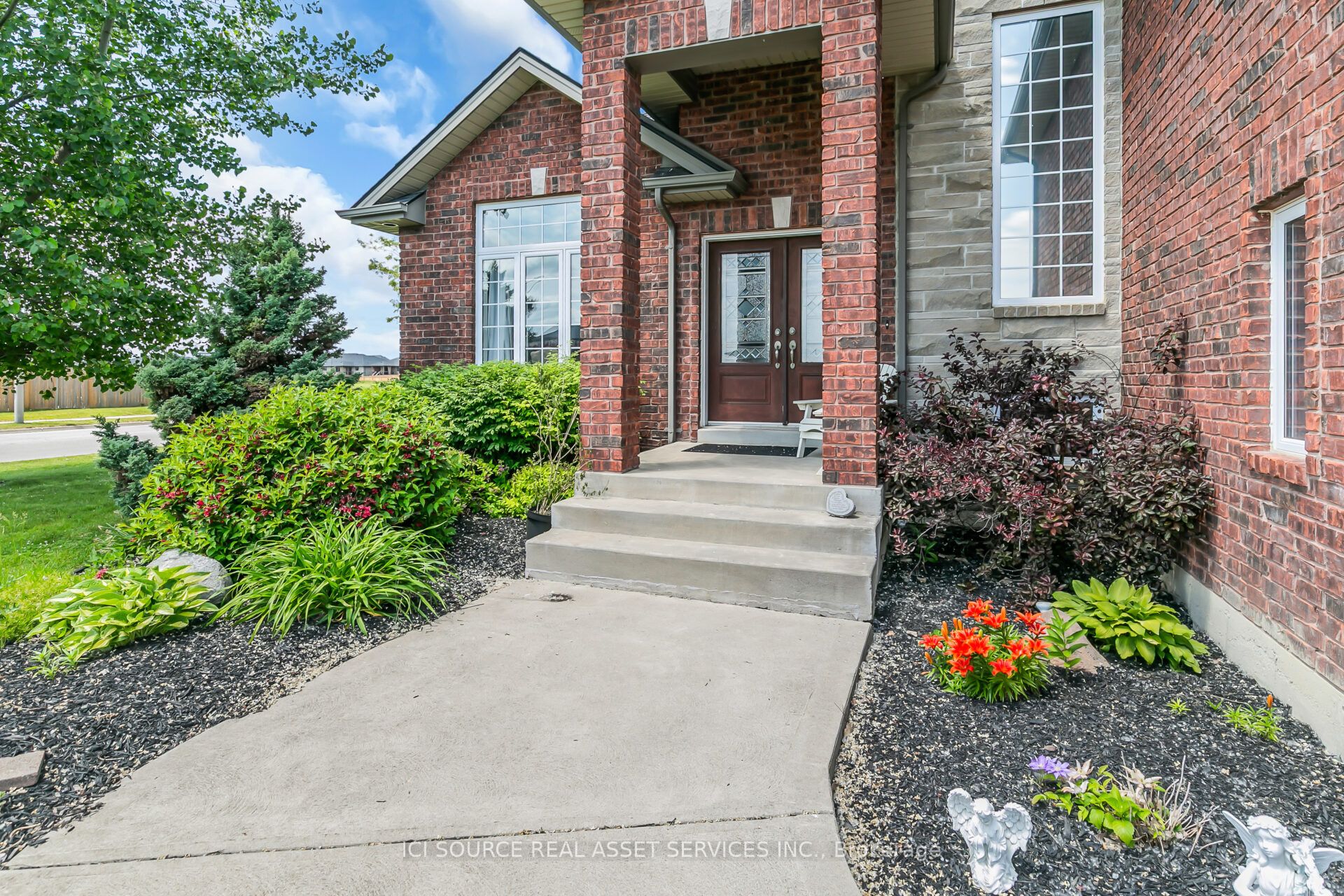 1378 Traditional Trail, Lakeshore, ON N0R 1A0 photo 5