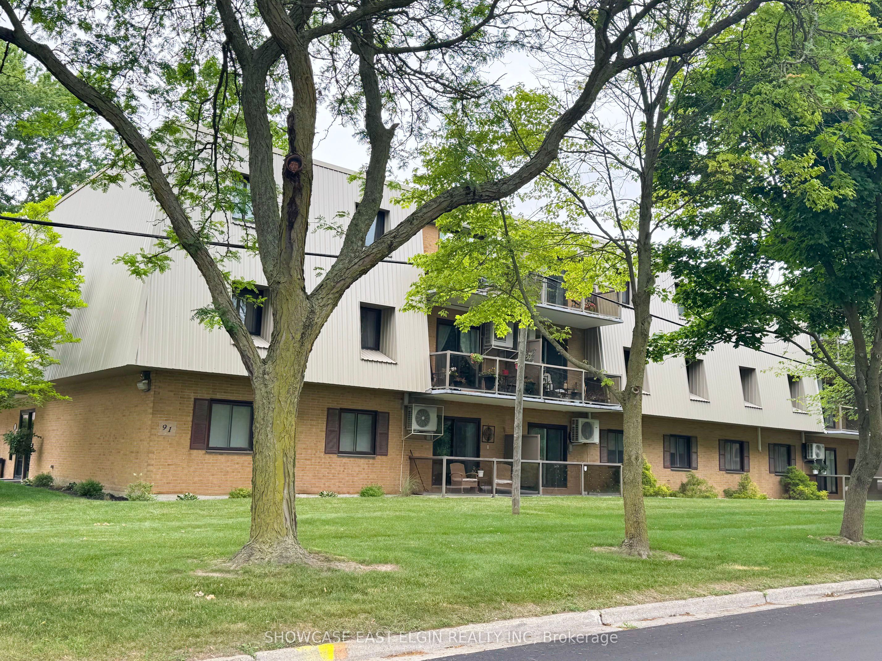 91 Spruce Street W 201, Aylmer, ON N5H 1B4