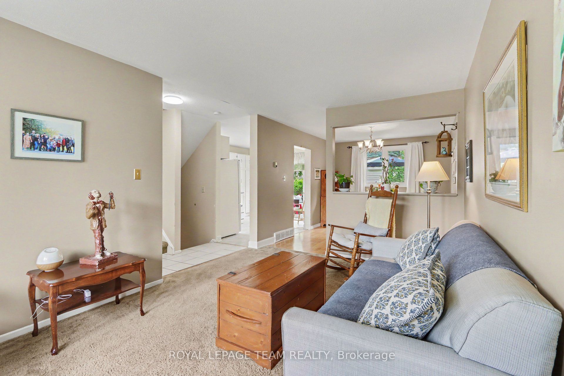 95 Seabrooke Drive, Kanata, ON K2L 2H9 photo 4