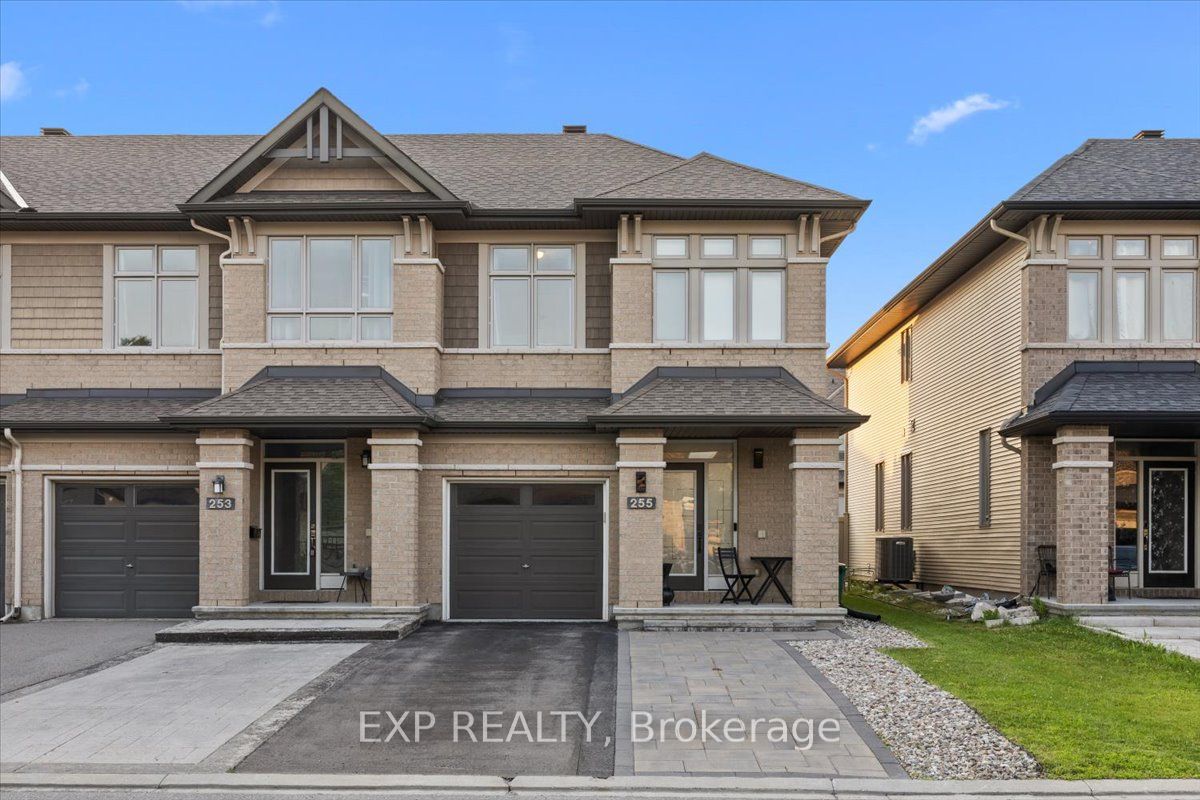 255 Shinleaf Crescent, Orleans - Convent Glen and Area, ON K1W 0J2