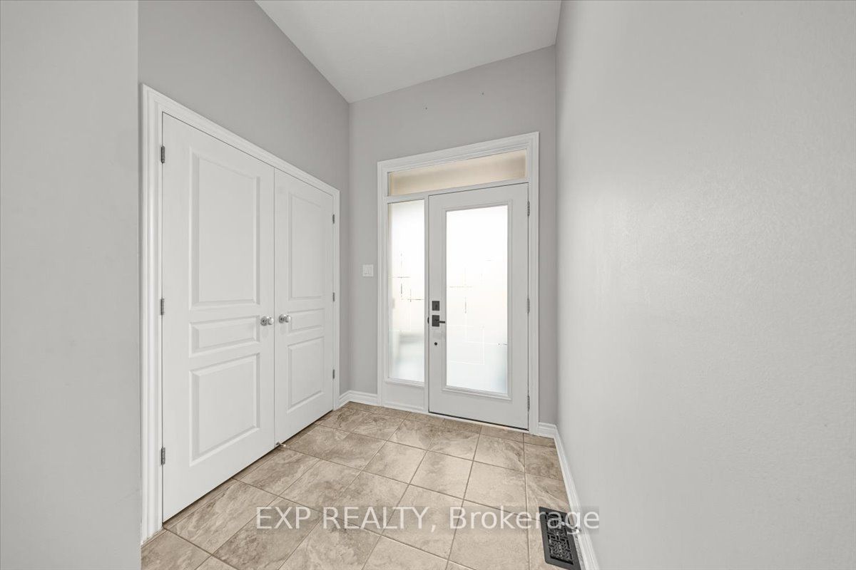 255 Shinleaf Crescent, Orleans - Convent Glen and Area, ON K1W 0J2 photo 4