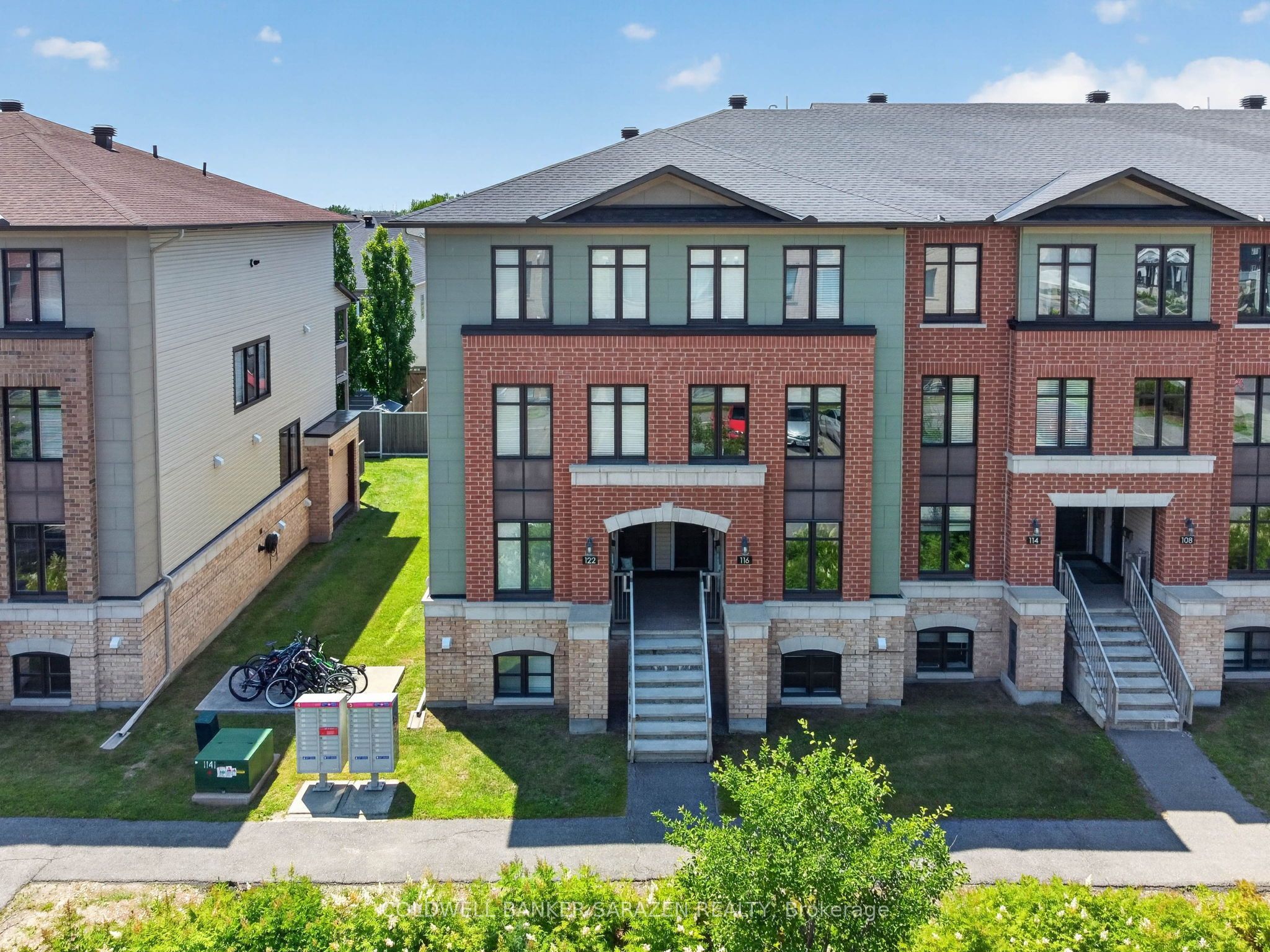 116 Bluestone Private, Orleans - Cumberland and Area, ON K4A 0X7
