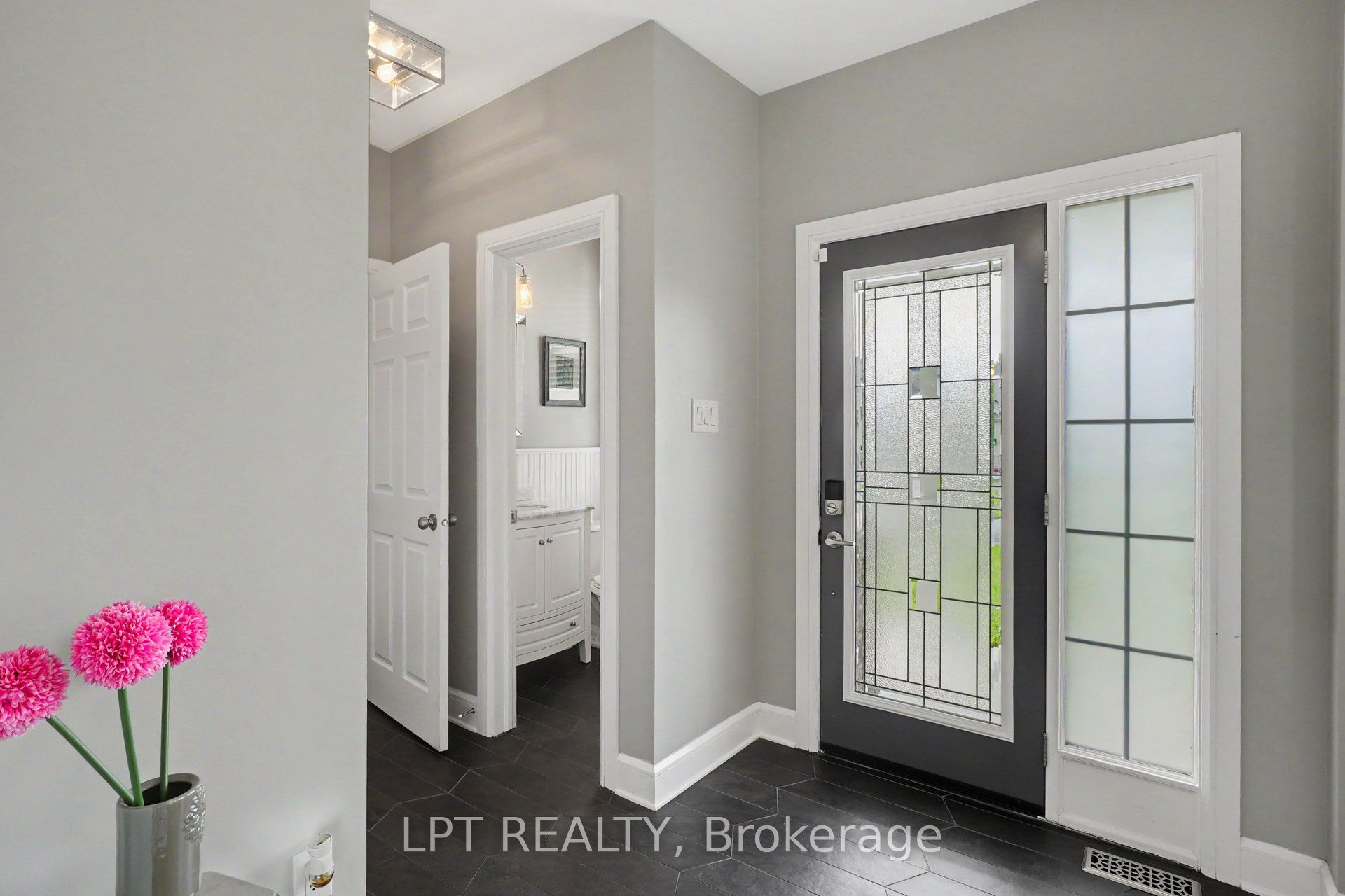 Waterdown 6548 Street N, Greely - Metcalfe - Osgoode - Vernon and Area, ON K4P 0E7 photo 3
