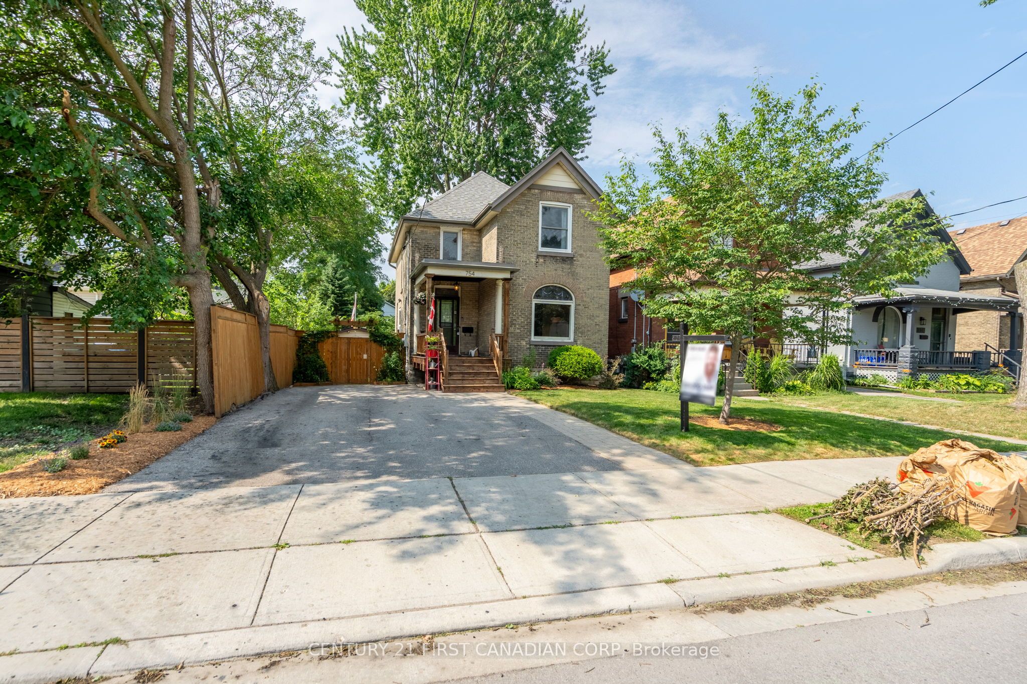 754 LORNE Avenue, London East, ON N5W 3K8